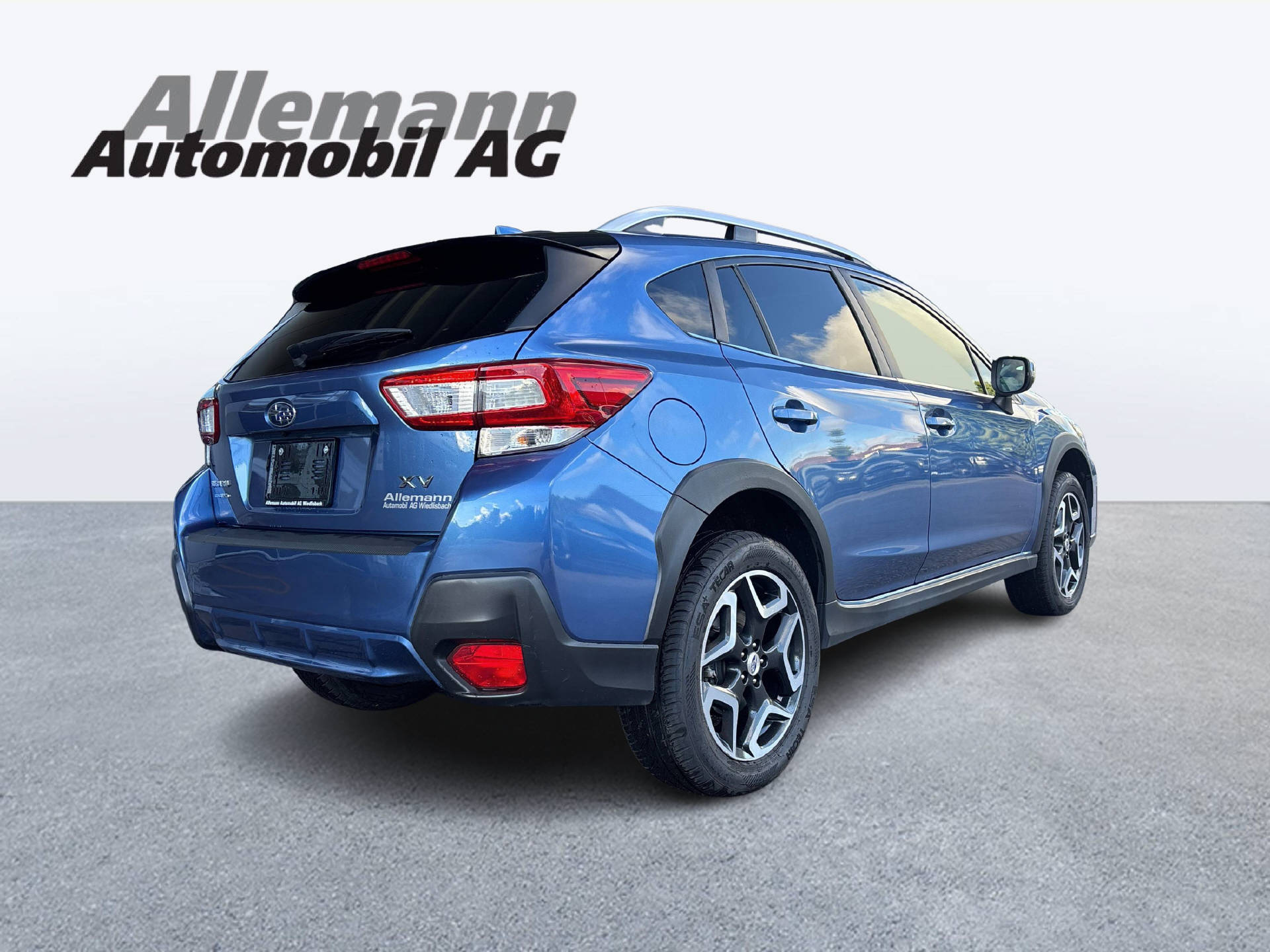 SUBARU XV 2.0i Luxury-image-5