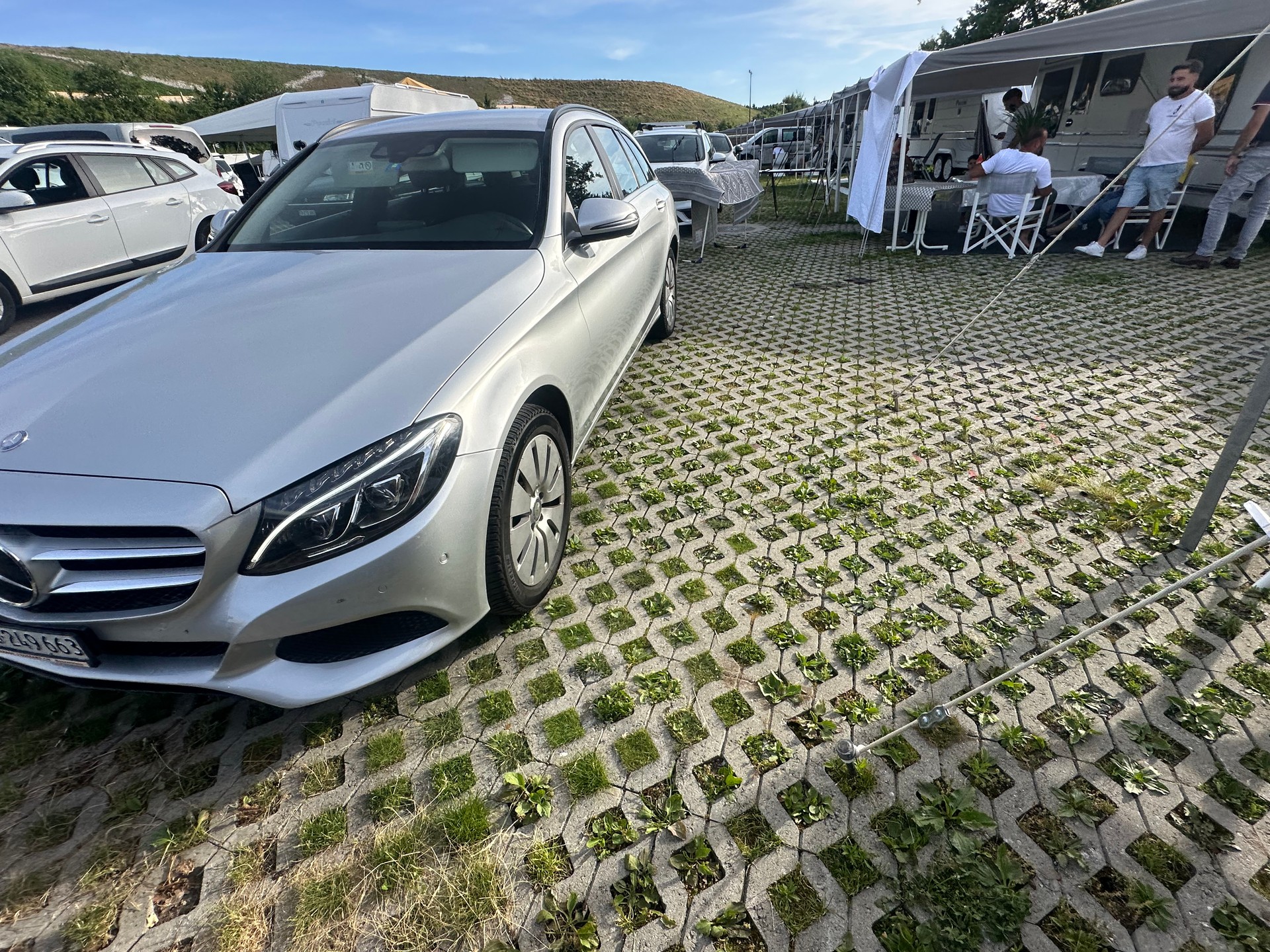 MERCEDES-BENZ C 220 d AMG Line Coupé 9G-Tronic-image-3