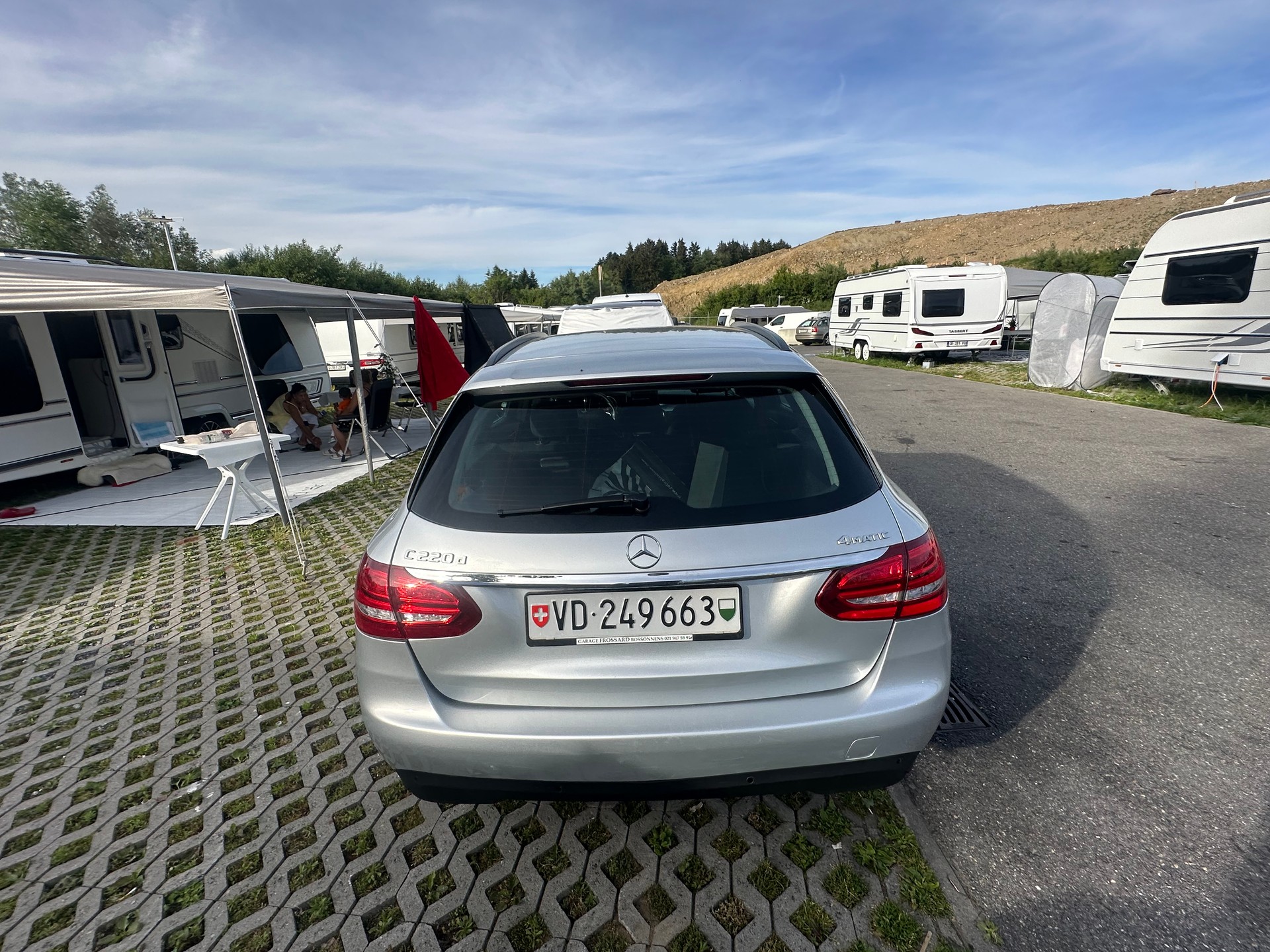 MERCEDES-BENZ C 220 d AMG Line Coupé 9G-Tronic-image-1