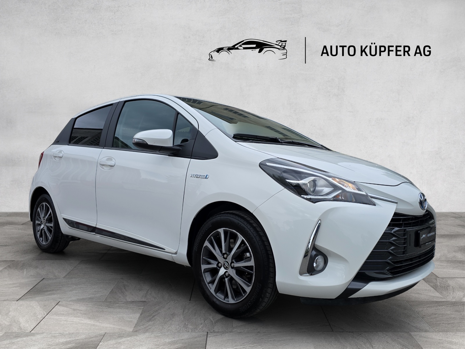 TOYOTA Toyota Yaris 1.5 Hybrid Y20 Club-image-1