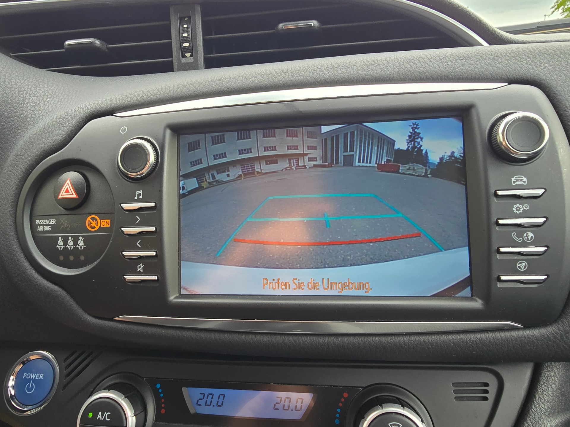 TOYOTA Toyota Yaris 1.5 Hybrid Y20 Club-image-18