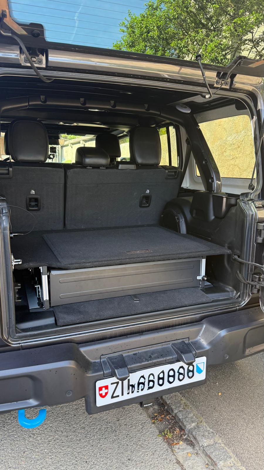 JEEP 2.0 Turbo Rubicon Unlimited 4xe - Sky One Touch - Alle Service-image-3