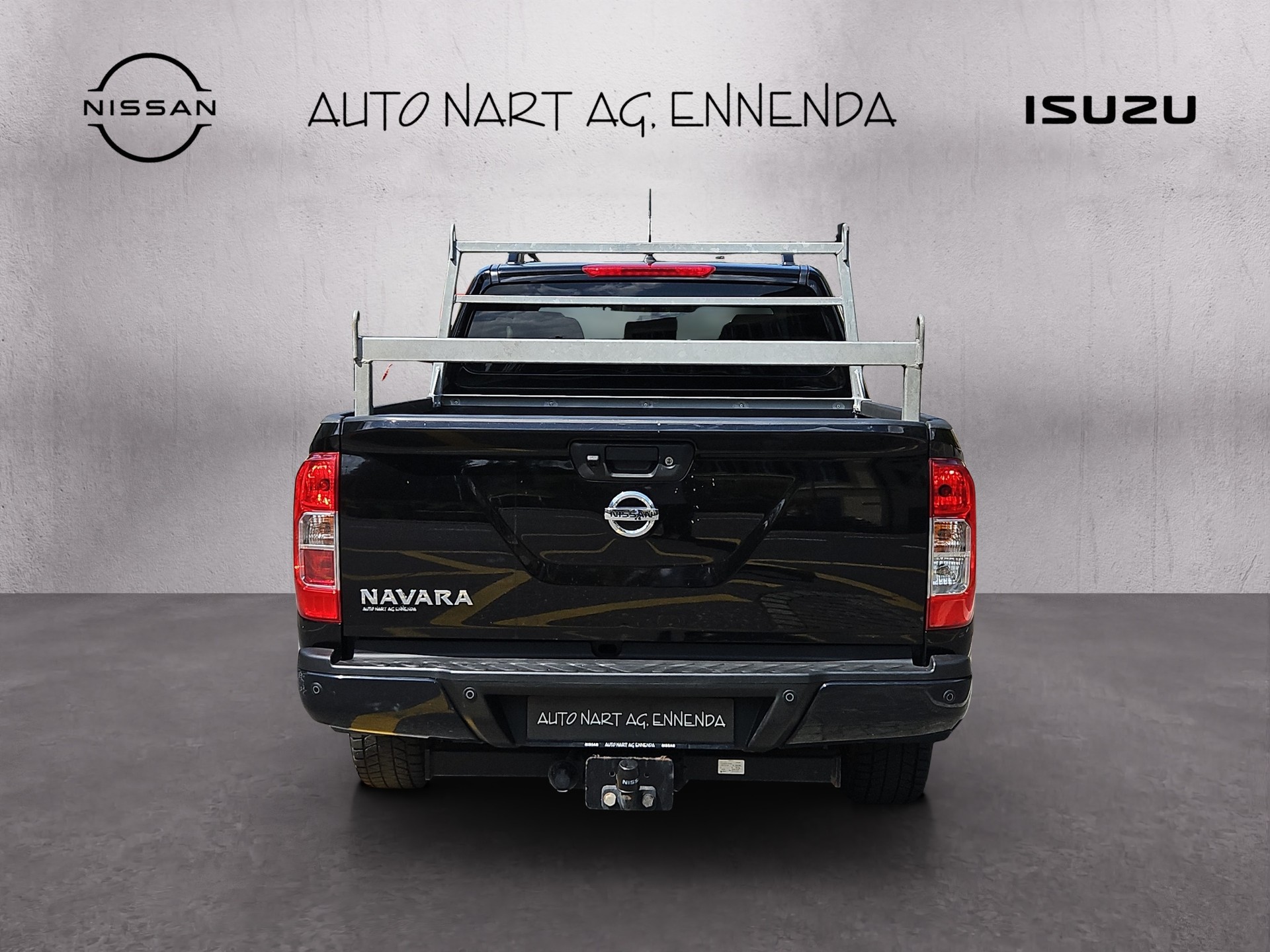 NISSAN Navara DC N-Guard 4WD-image-3