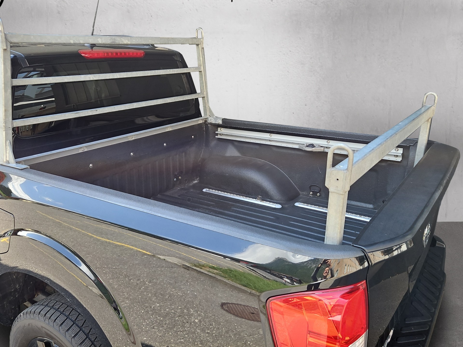 NISSAN Navara DC N-Guard 4WD-image-21