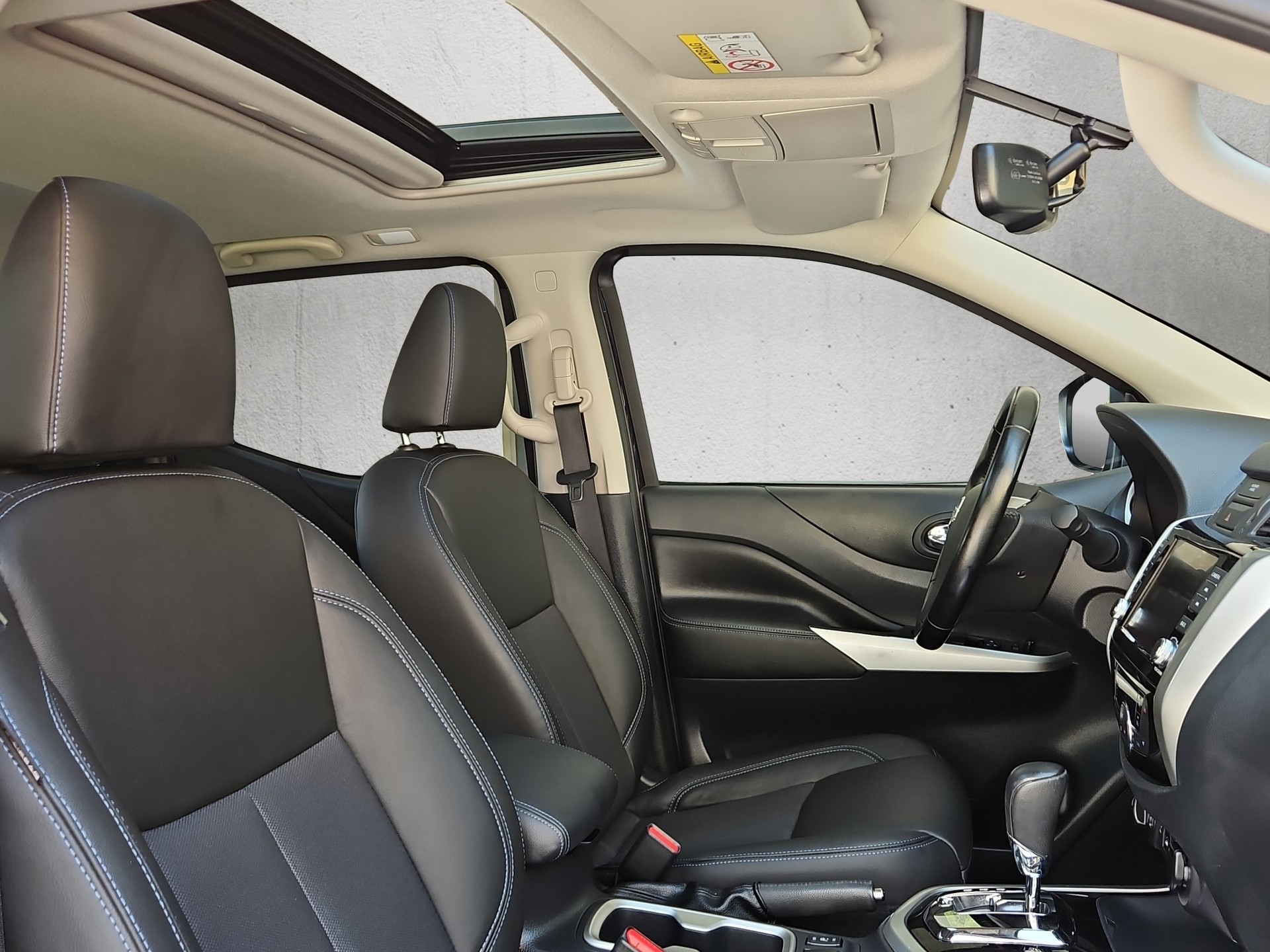 NISSAN Navara DC N-Guard 4WD-image-19