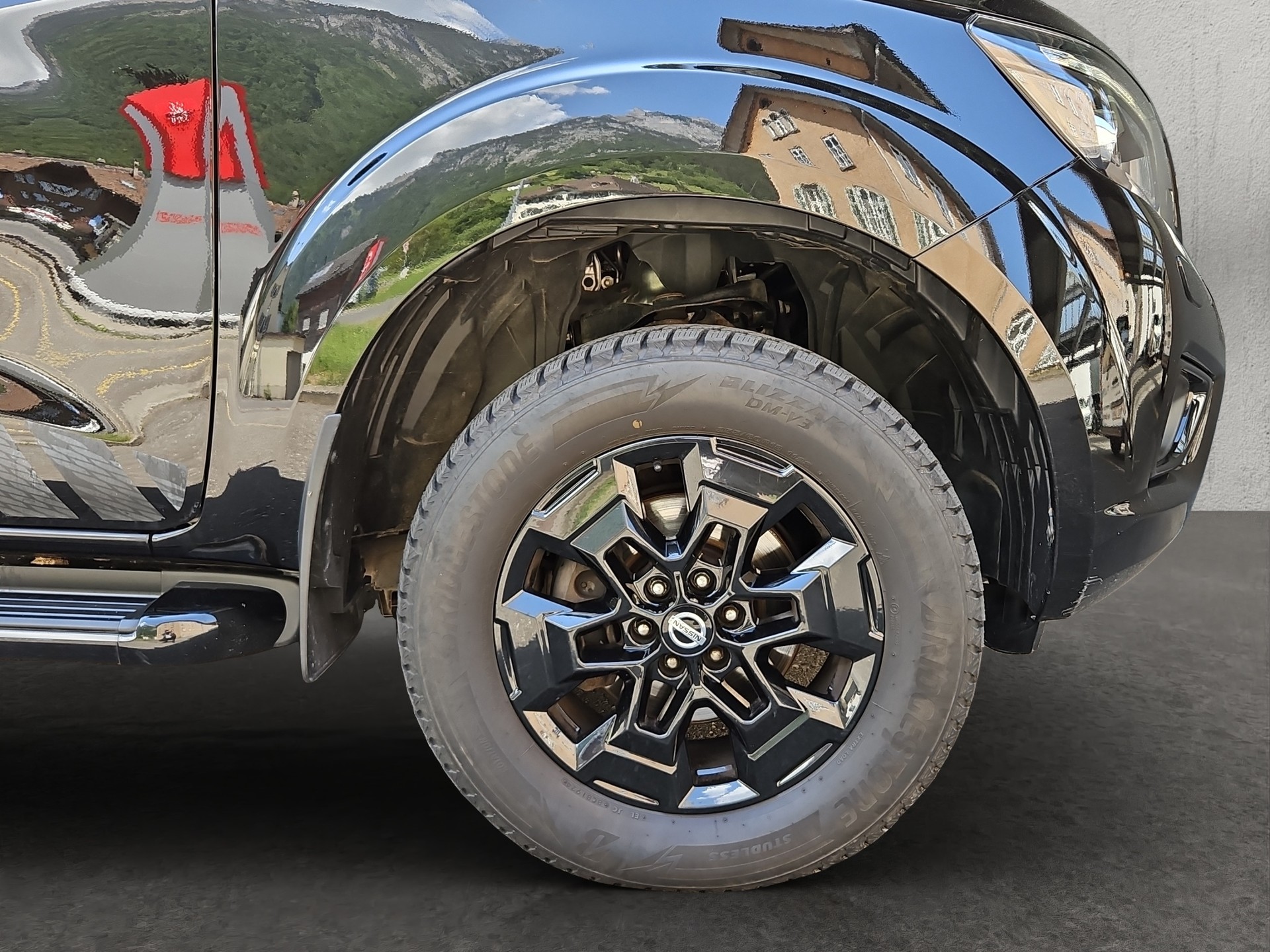 NISSAN Navara DC N-Guard 4WD-image-23