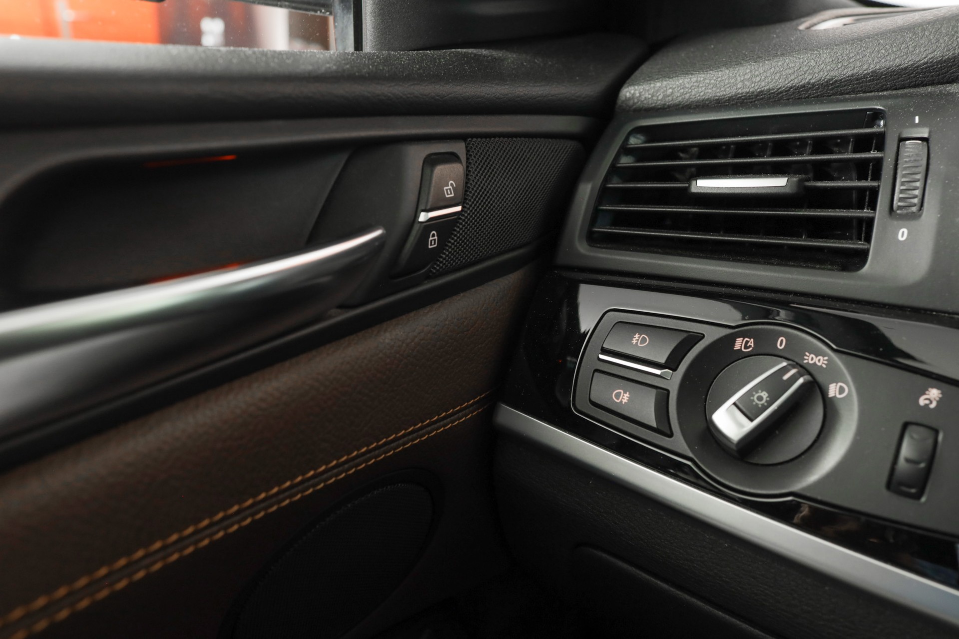 BMW X4 xDrive 28i M Sport Steptronic-image-14