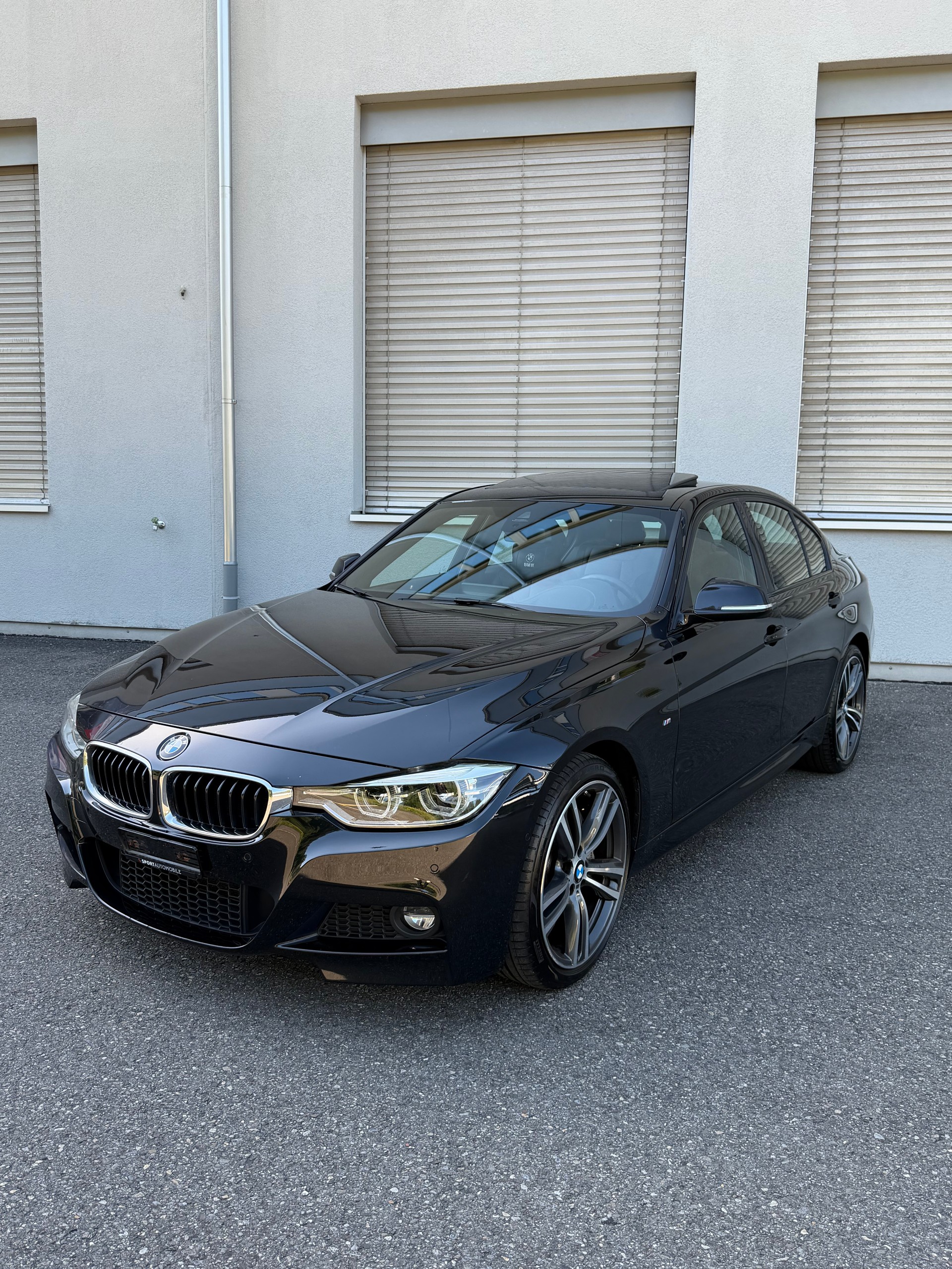 BMW 340i xDrive-image-0