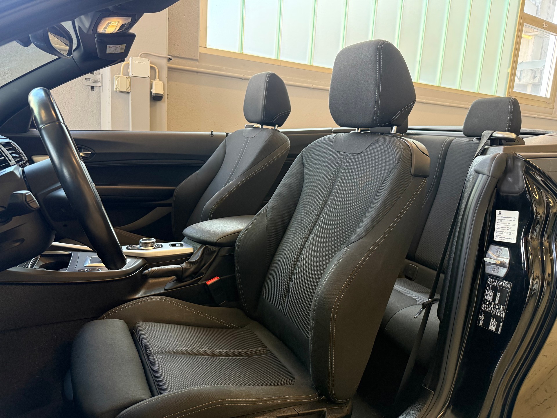 BMW 220d Sport Line Steptronic-image-11