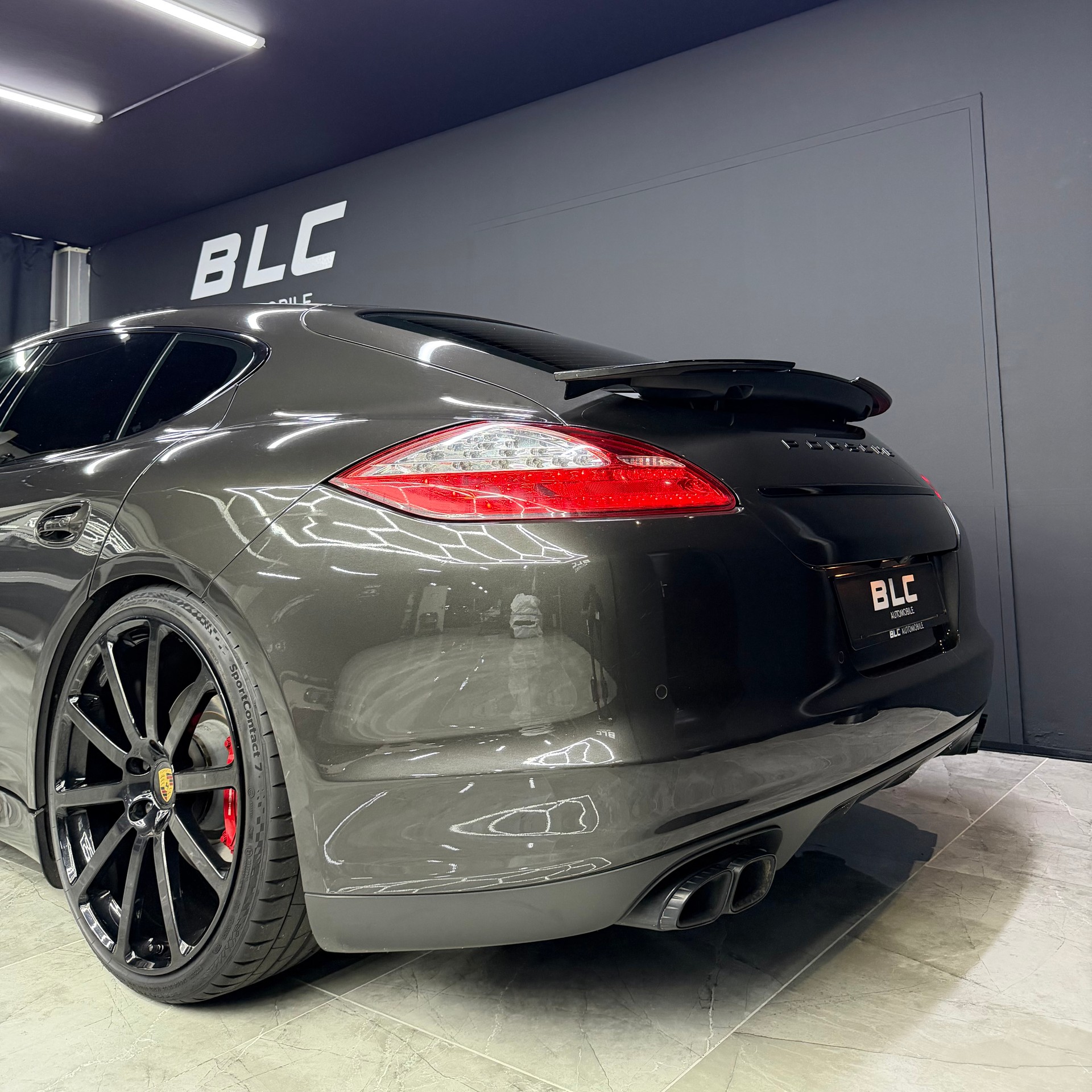 PORSCHE Panamera GTS 4.8 PDK-image-6