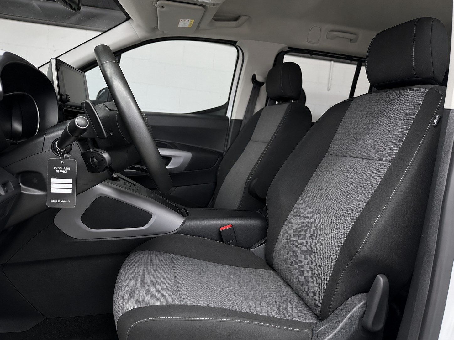 TOYOTA Proace City Verso 1.2 Style Long Automatik / Garantie Toyota 10 Jahre / 7 Plätze-image-6