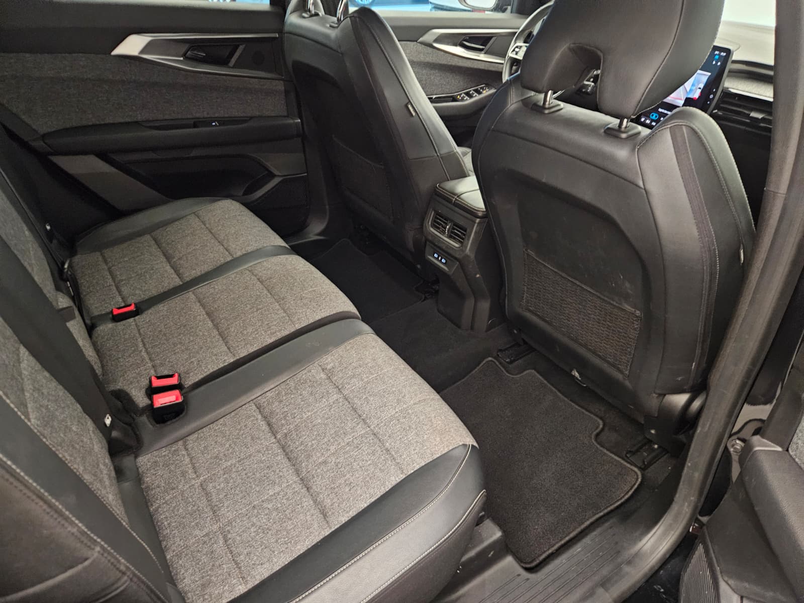 RENAULT Espace 1.2 E-Tech 200 Techno-image-12