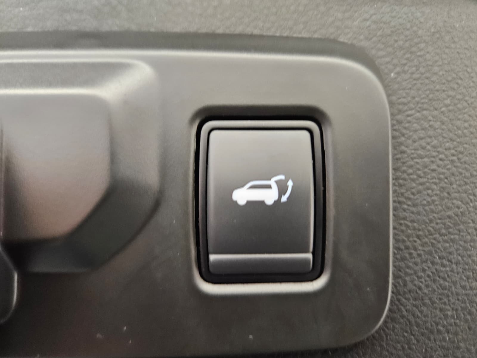 RENAULT Espace 1.2 E-Tech 200 Techno-image-15