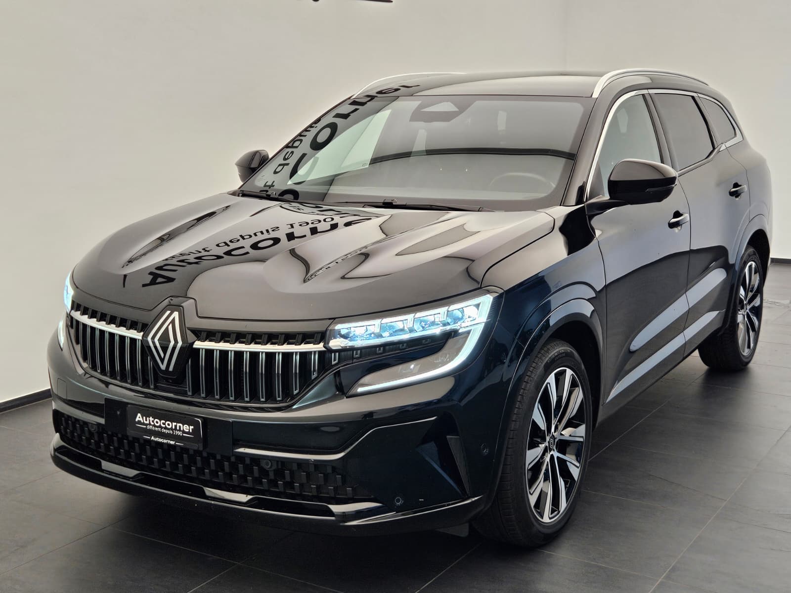 RENAULT Espace 1.2 E-Tech 200 Techno-showroom-element-2