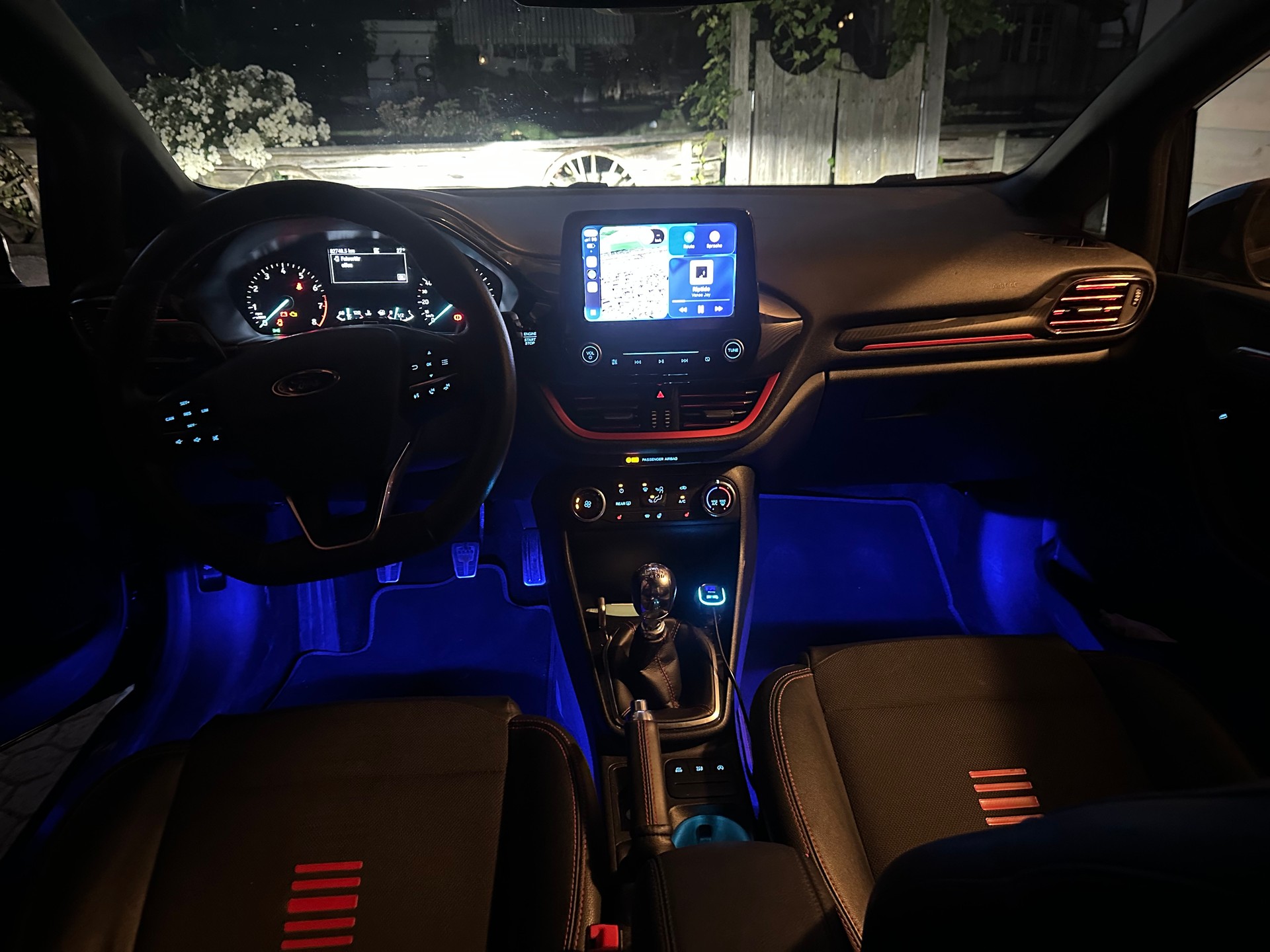 FORD 1.0 EcoB 140 Panther Edition St-Line-image-5