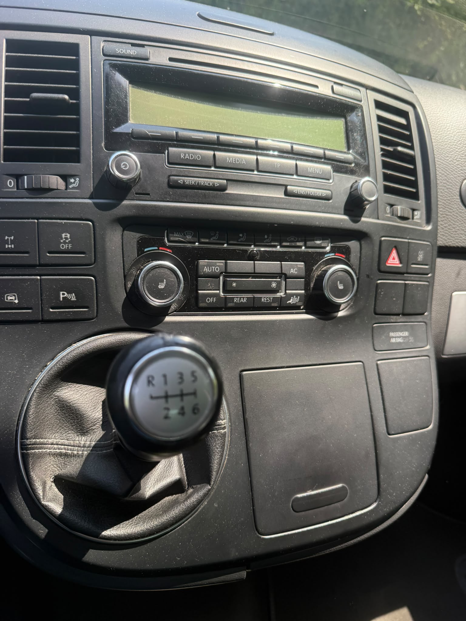 VW T5 Multivan 2.0 Bi-TDI CR Comfortline 4Motion-image-5