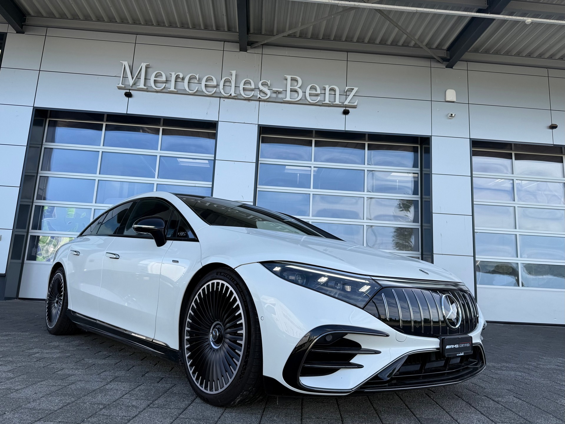 MERCEDES-BENZ EQS 53 AMG 4M+