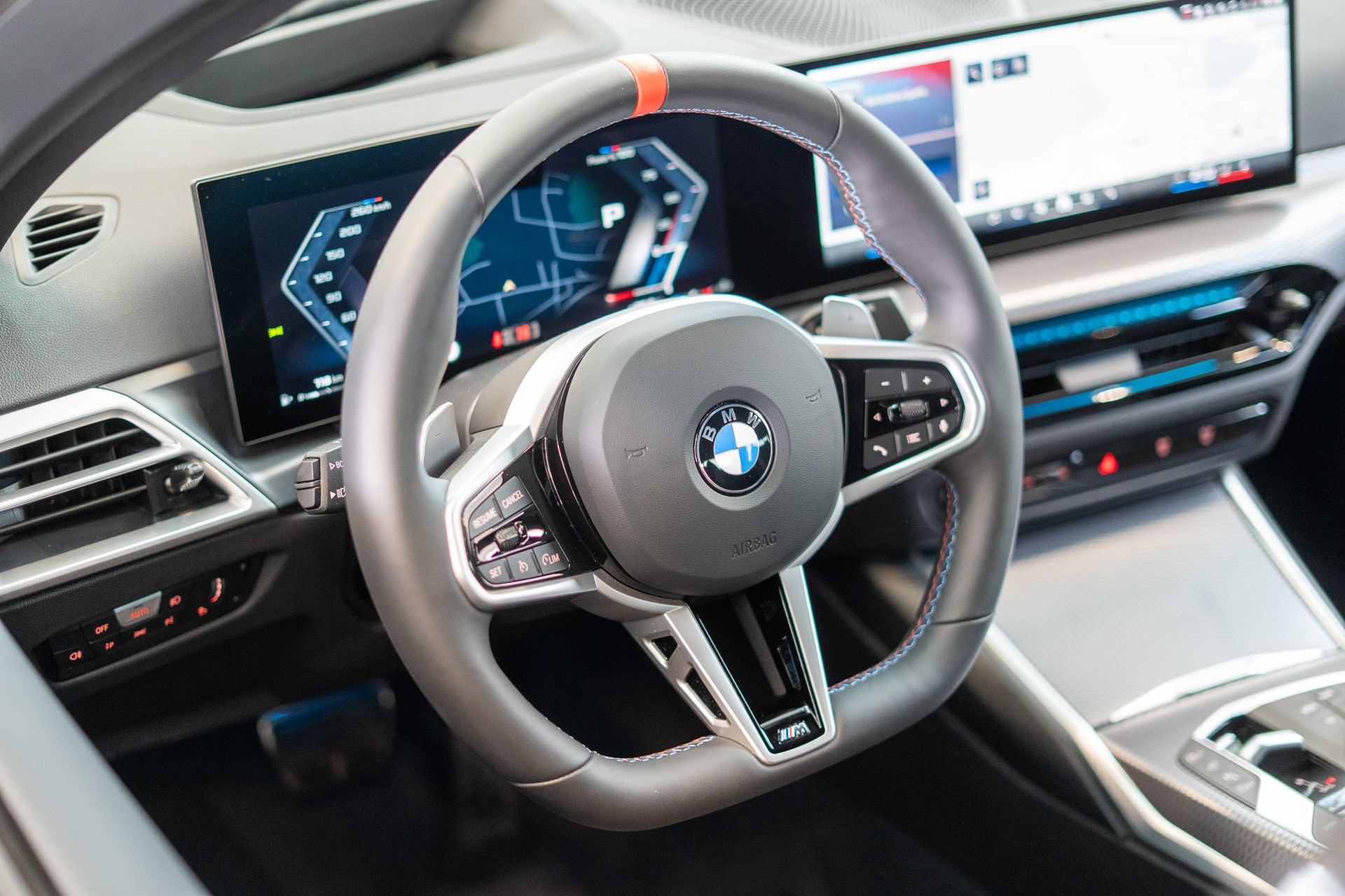 BMW M340i xDrive / LCI / 360°Kamera / HeadUp-image-11