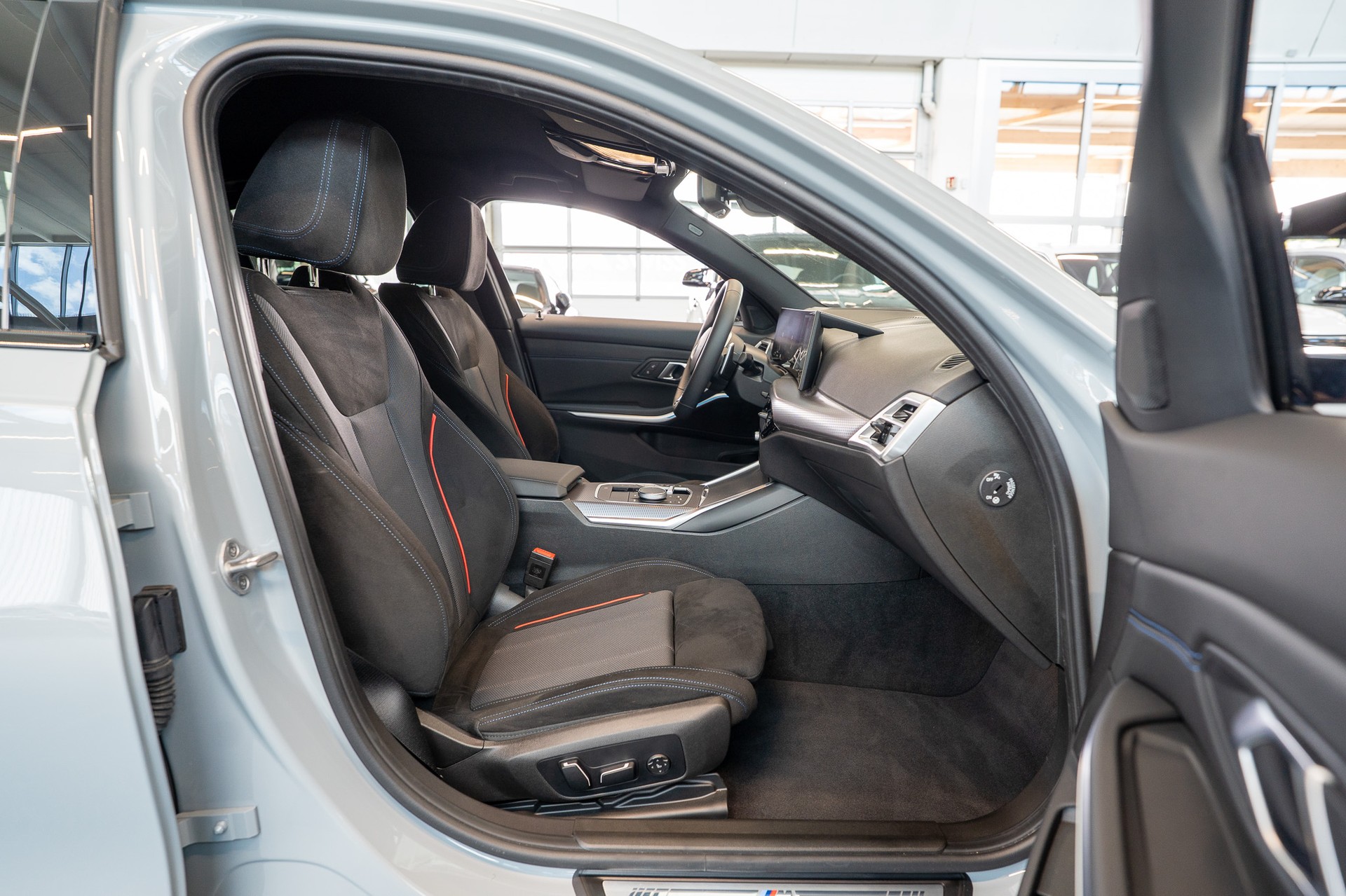 BMW M340i xDrive / LCI / 360°Kamera / HeadUp-image-14