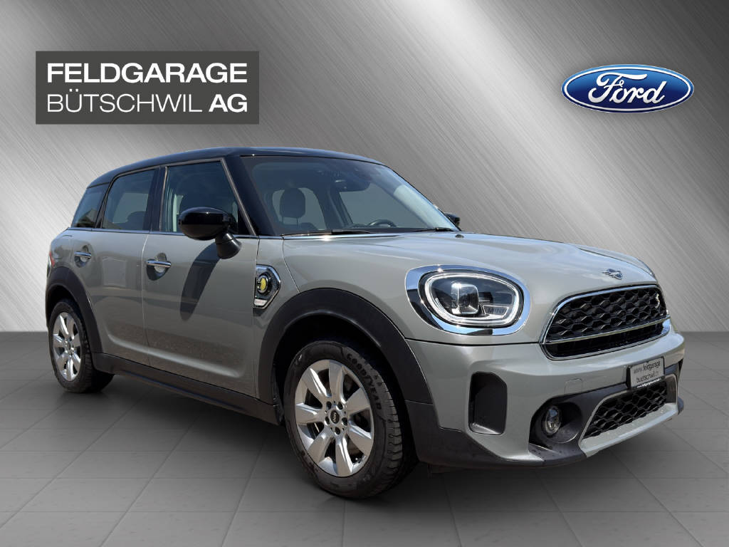 MINI Countryman F60 1.5i Cooper S E ALL4 **10 Jahre gratis Service**-showroom-element-2