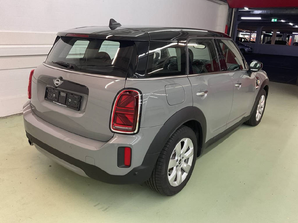 MINI Countryman F60 1.5i Cooper S E ALL4 **10 Jahre gratis Service**-image-1