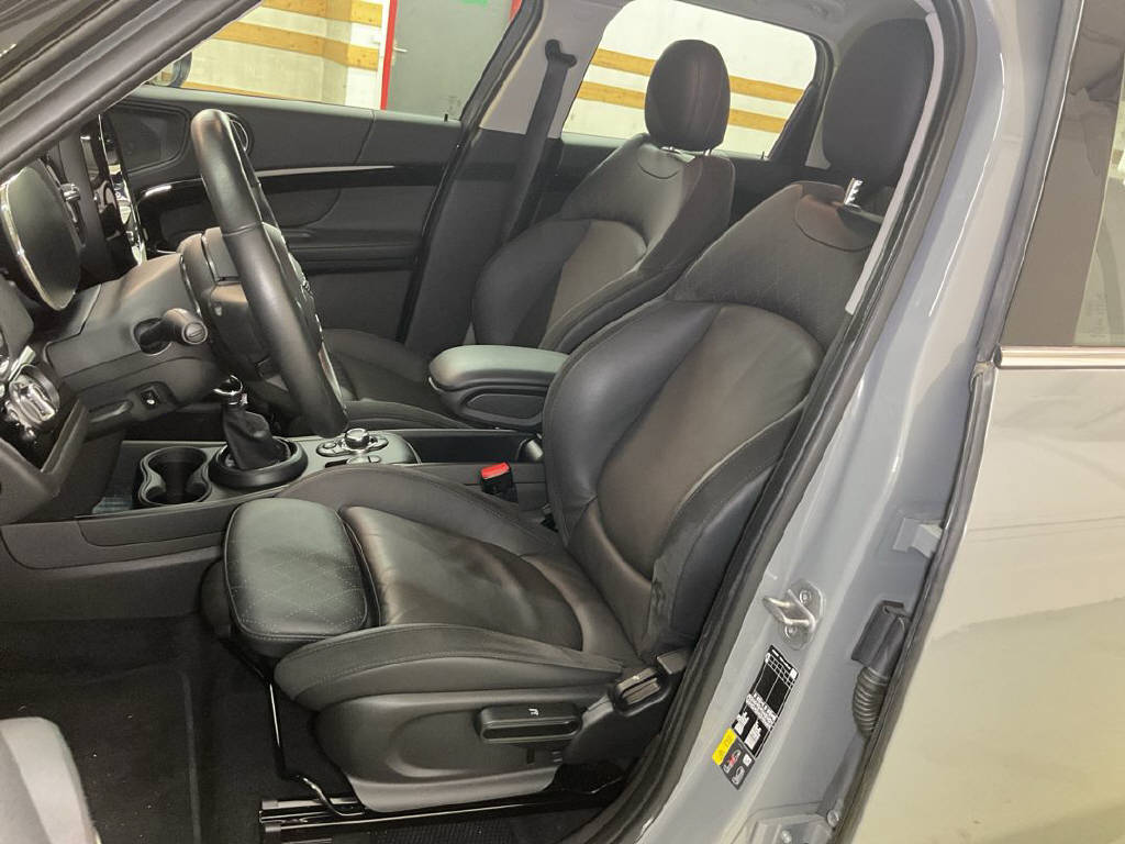 MINI Countryman F60 1.5i Cooper S E ALL4 **10 Jahre gratis Service**-image-4