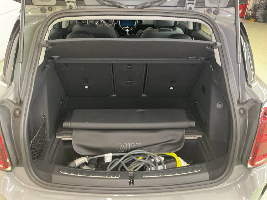 MINI Countryman F60 1.5i Cooper S E ALL4 **10 Jahre gratis Service**-image-3