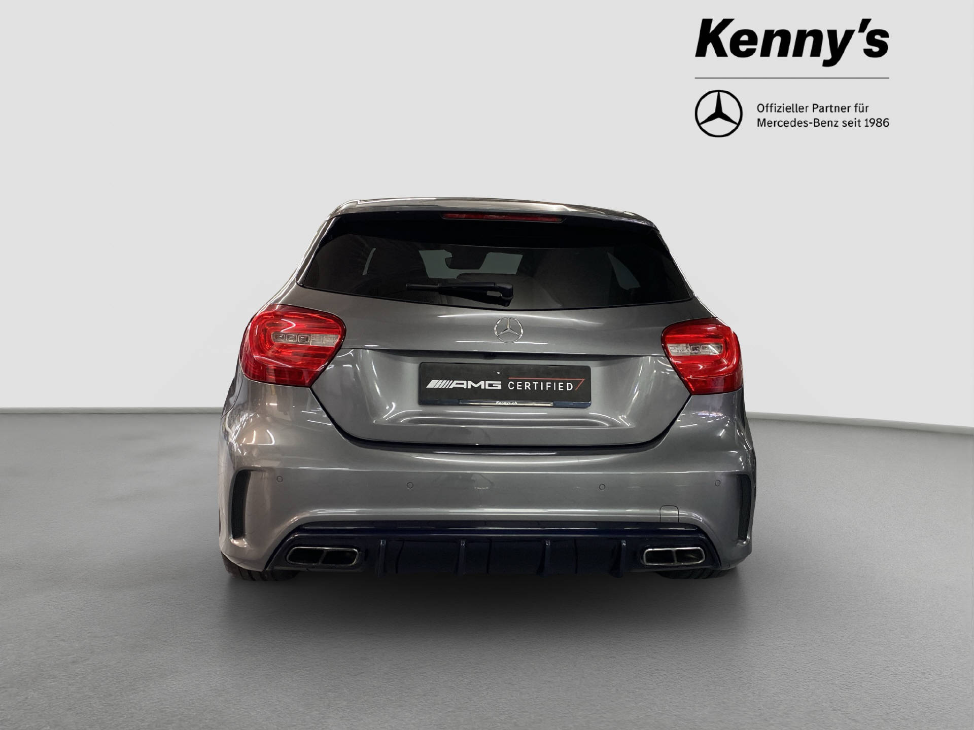 MERCEDES-BENZ A 45 AMG 4MATIC-image-4
