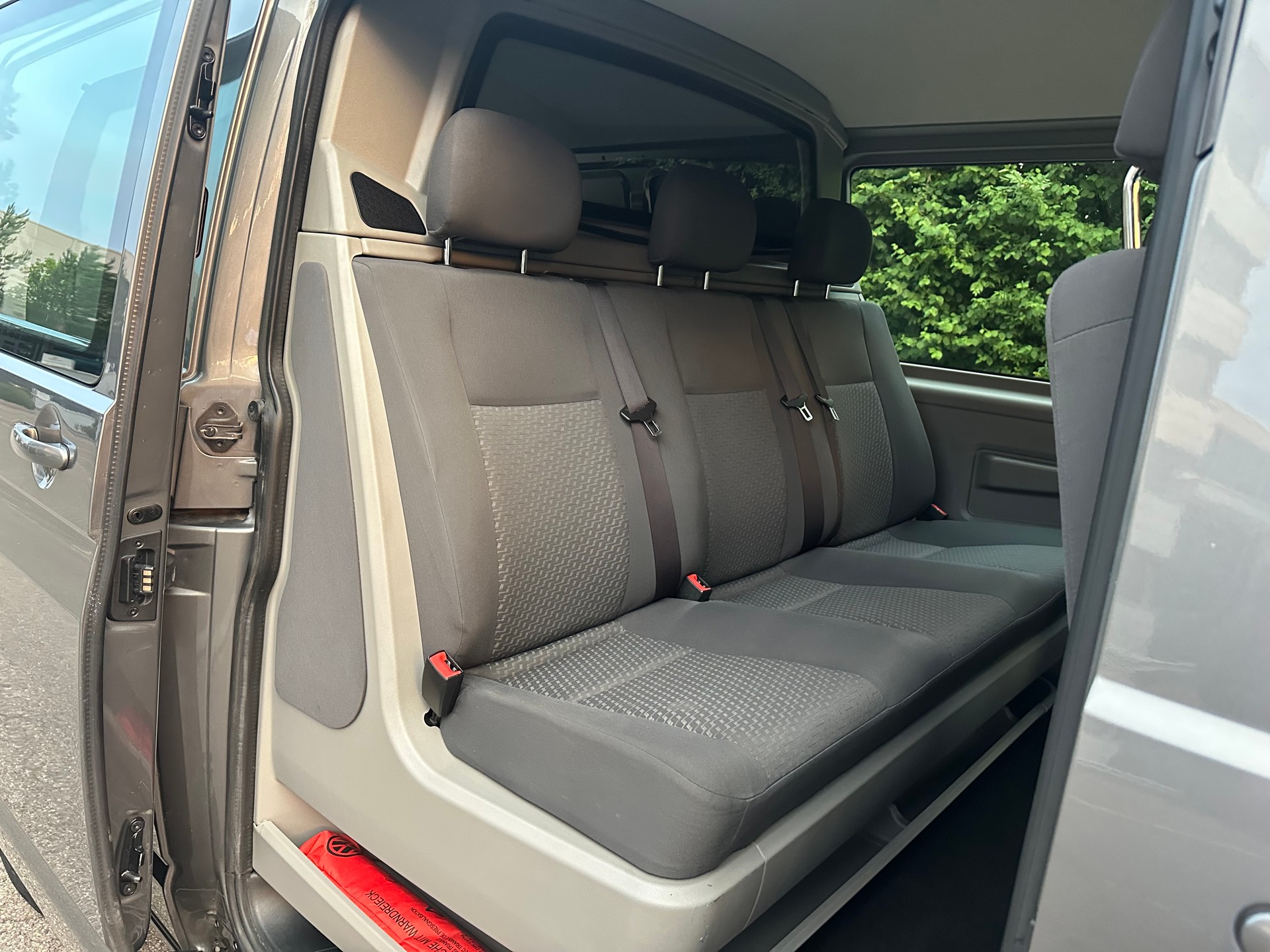 VW T5 2.0 TDI 4Motion-image-10