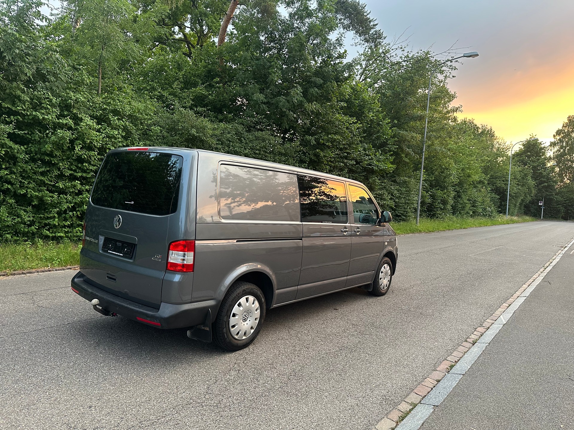 VW T5 2.0 TDI 4Motion-image-4