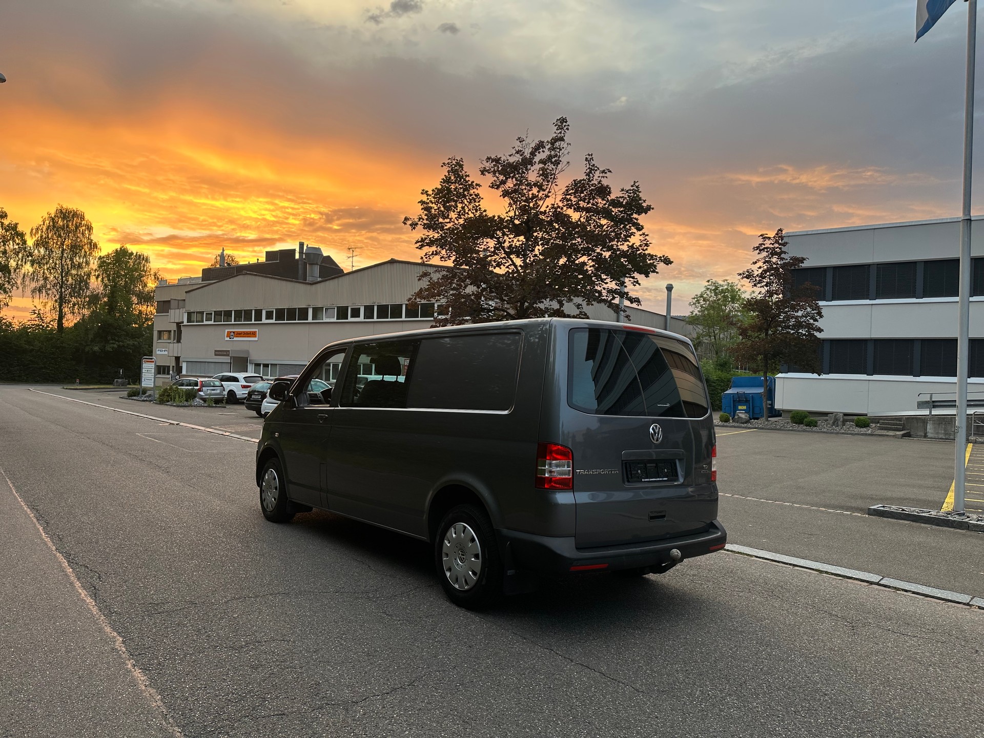 VW T5 2.0 TDI 4Motion-image-5