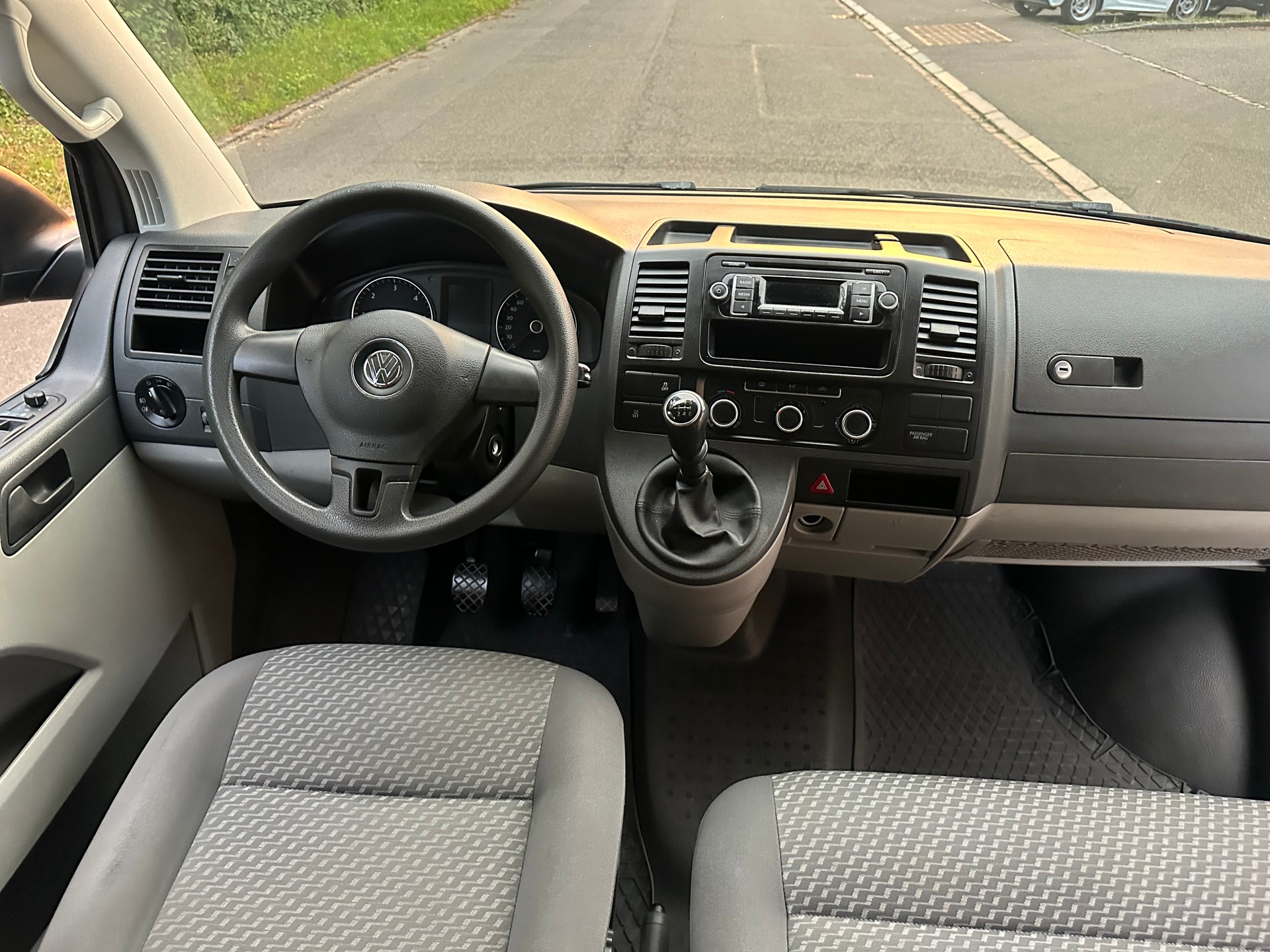 VW T5 2.0 TDI 4Motion-image-13