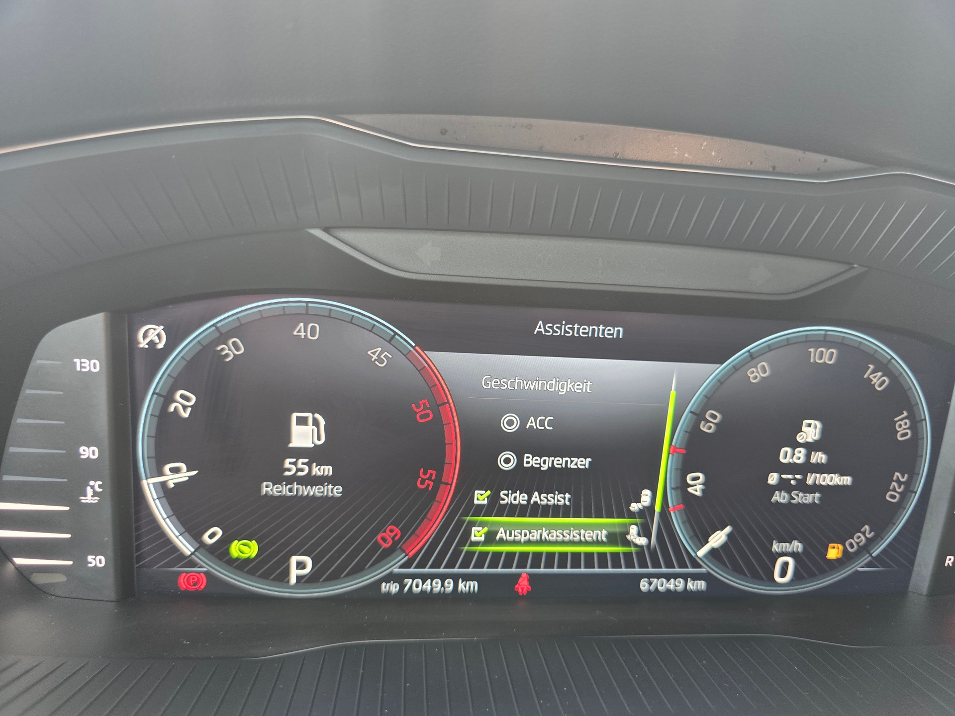 SKODA Superb Combi 2.0 TDi Style 4x4 DSG*TOP-ZUSTAND*Frsch ab MFK"Frisch ab Service**Anhängerkupplung-image-11