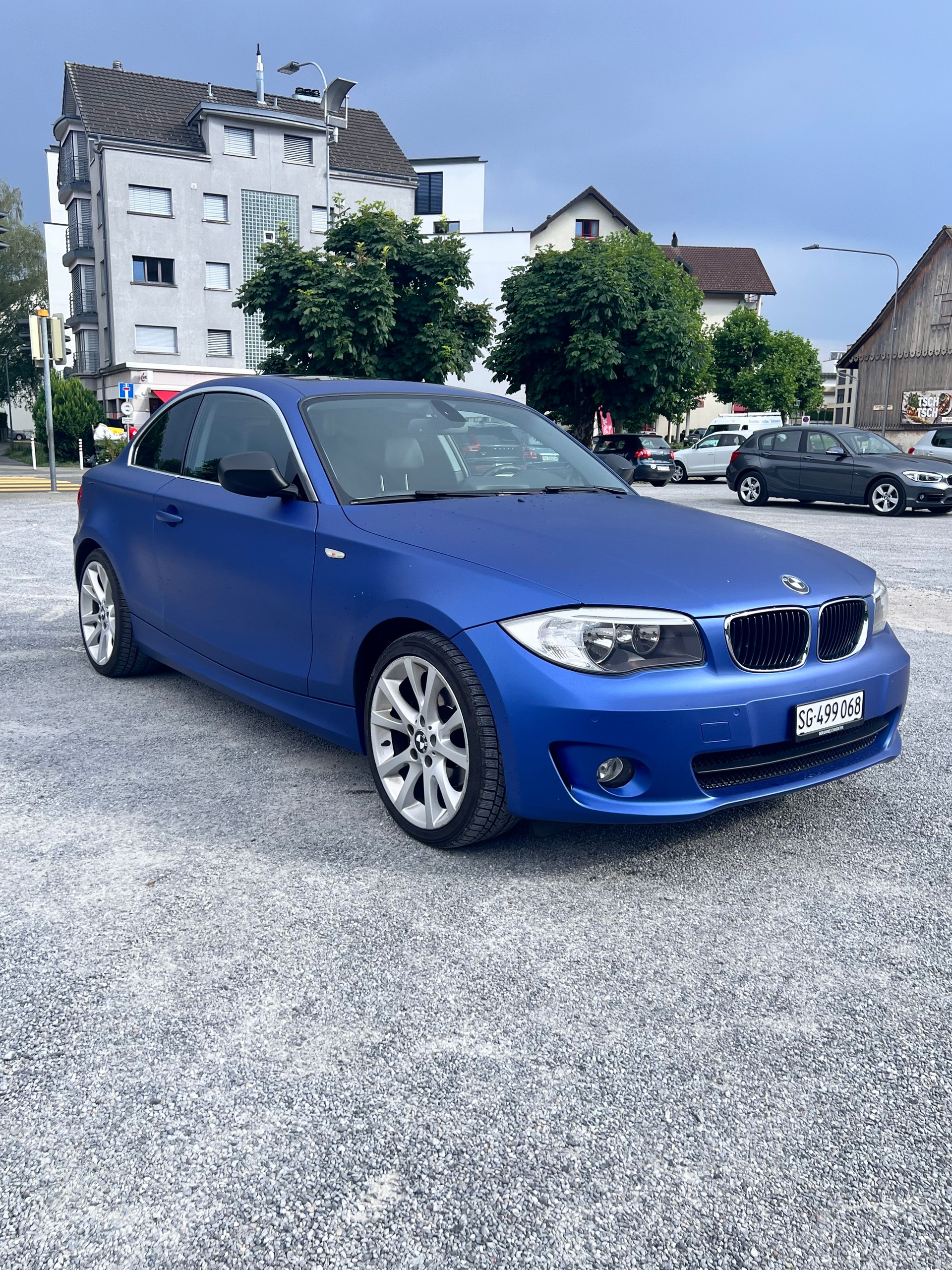 BMW 125i-image-0