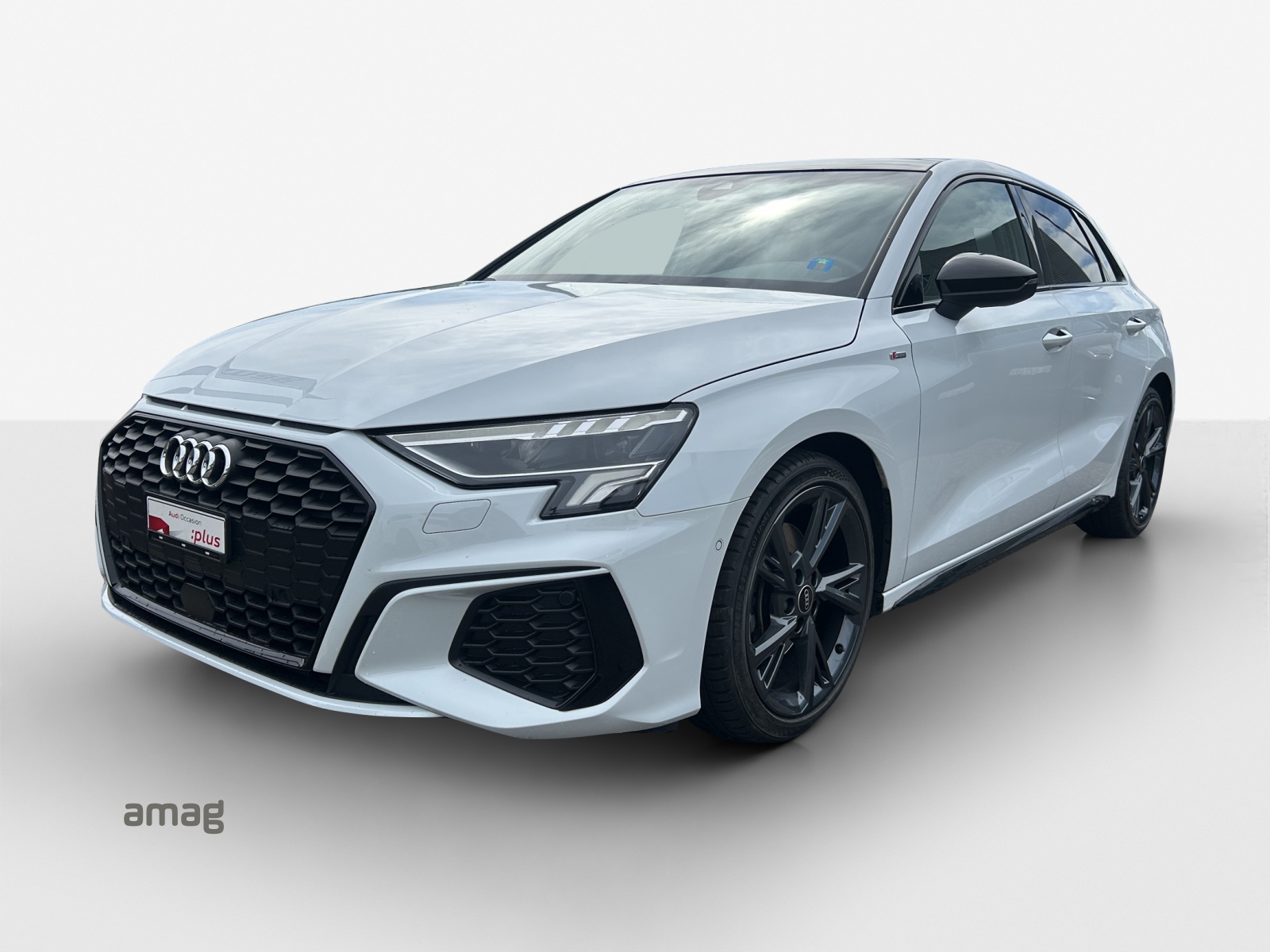 AUDI A3 Sportback 35 TFSI S line Attraction S-tronic-image-0