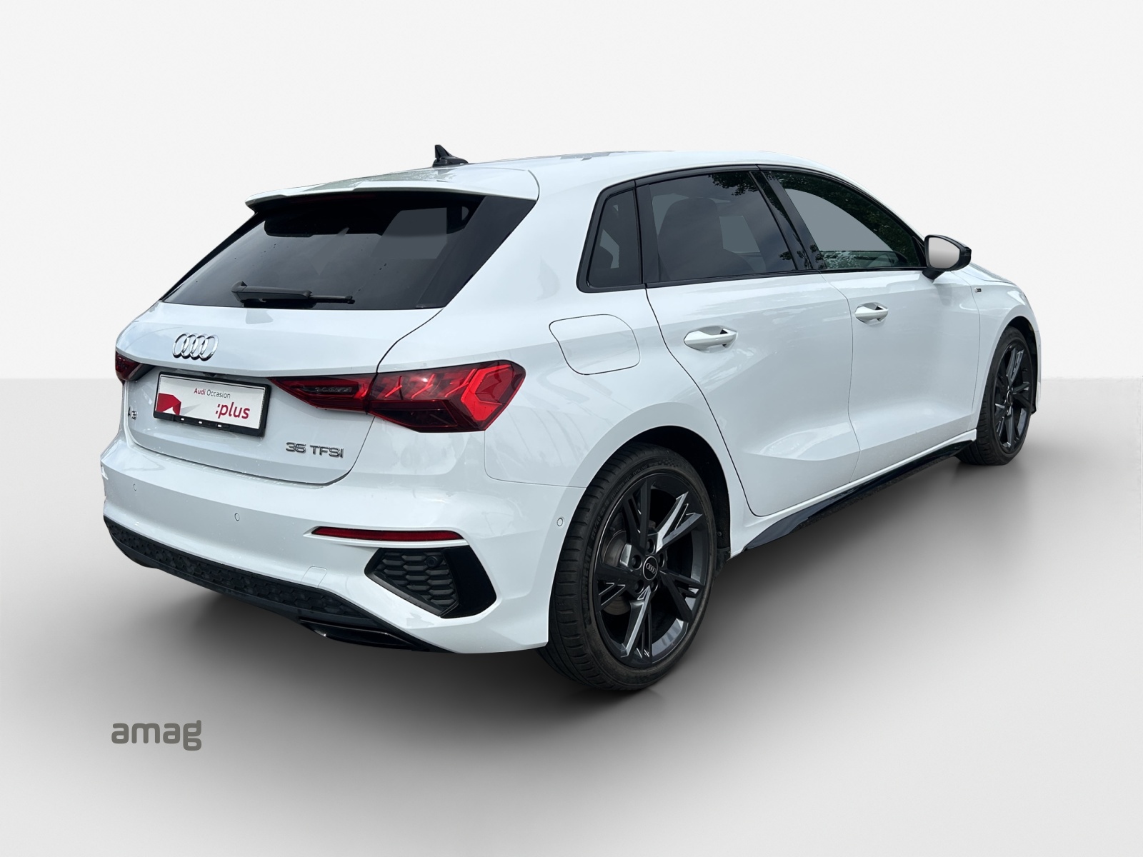 AUDI A3 Sportback 35 TFSI S line Attraction S-tronic-image-4