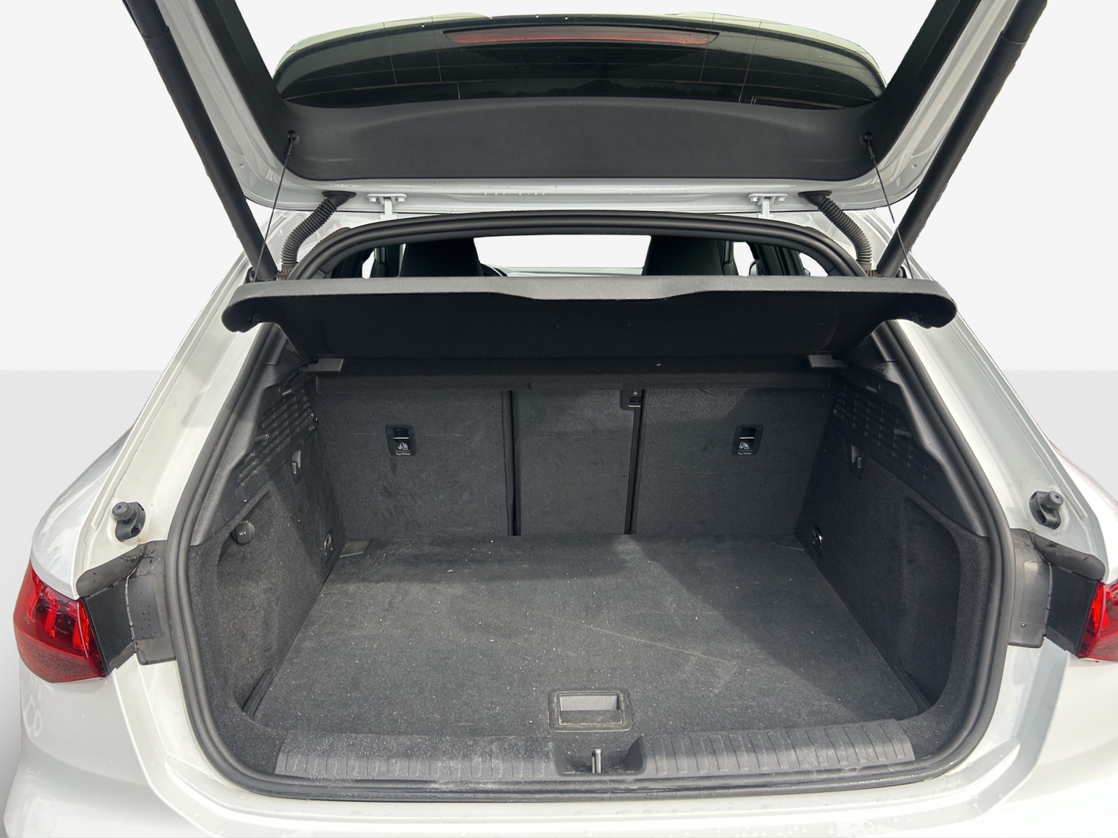 AUDI A3 Sportback 35 TFSI S line Attraction S-tronic-image-12