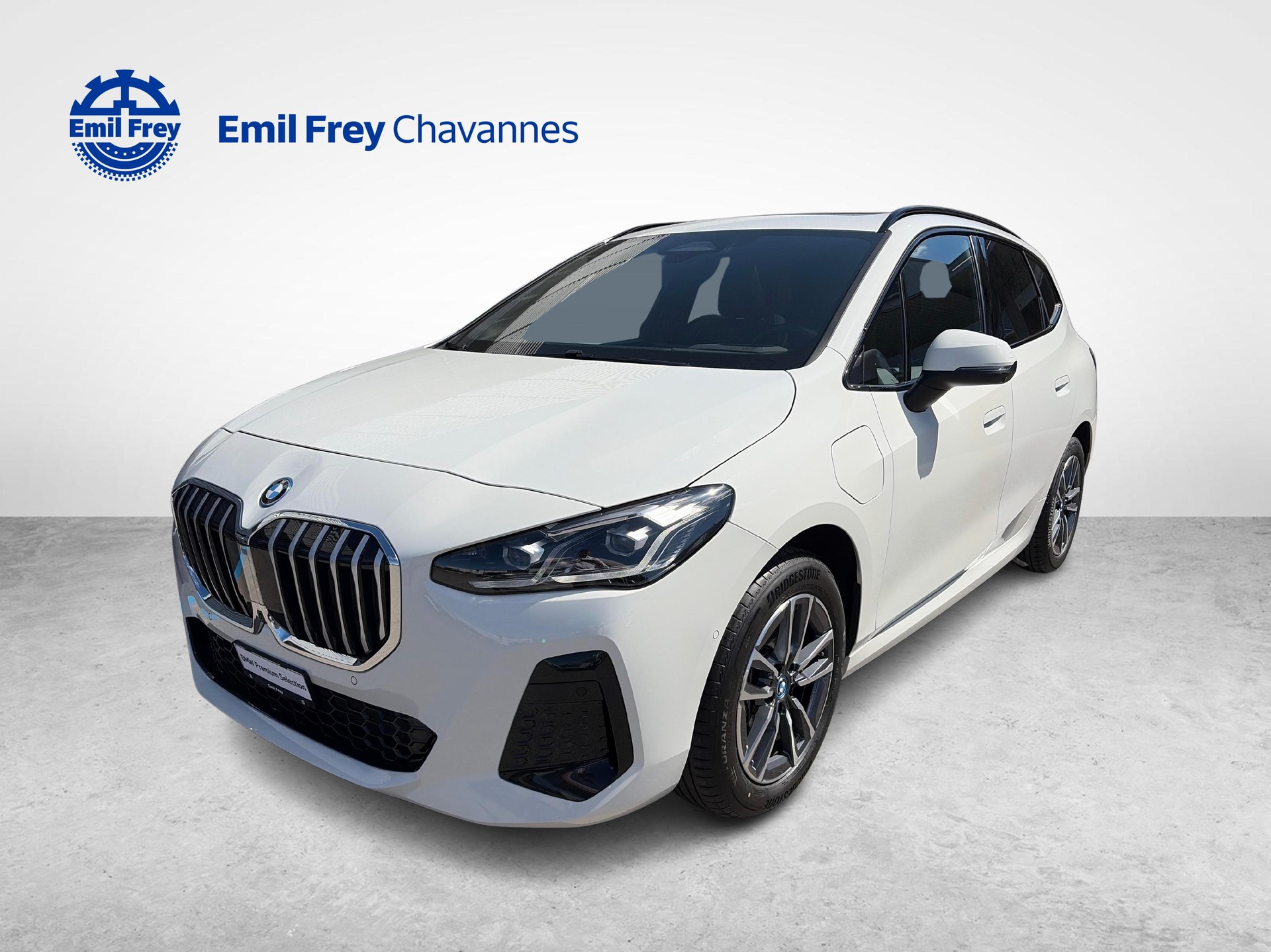 BMW 225e xDrive paddles Active Tourer M-Sport-image-2