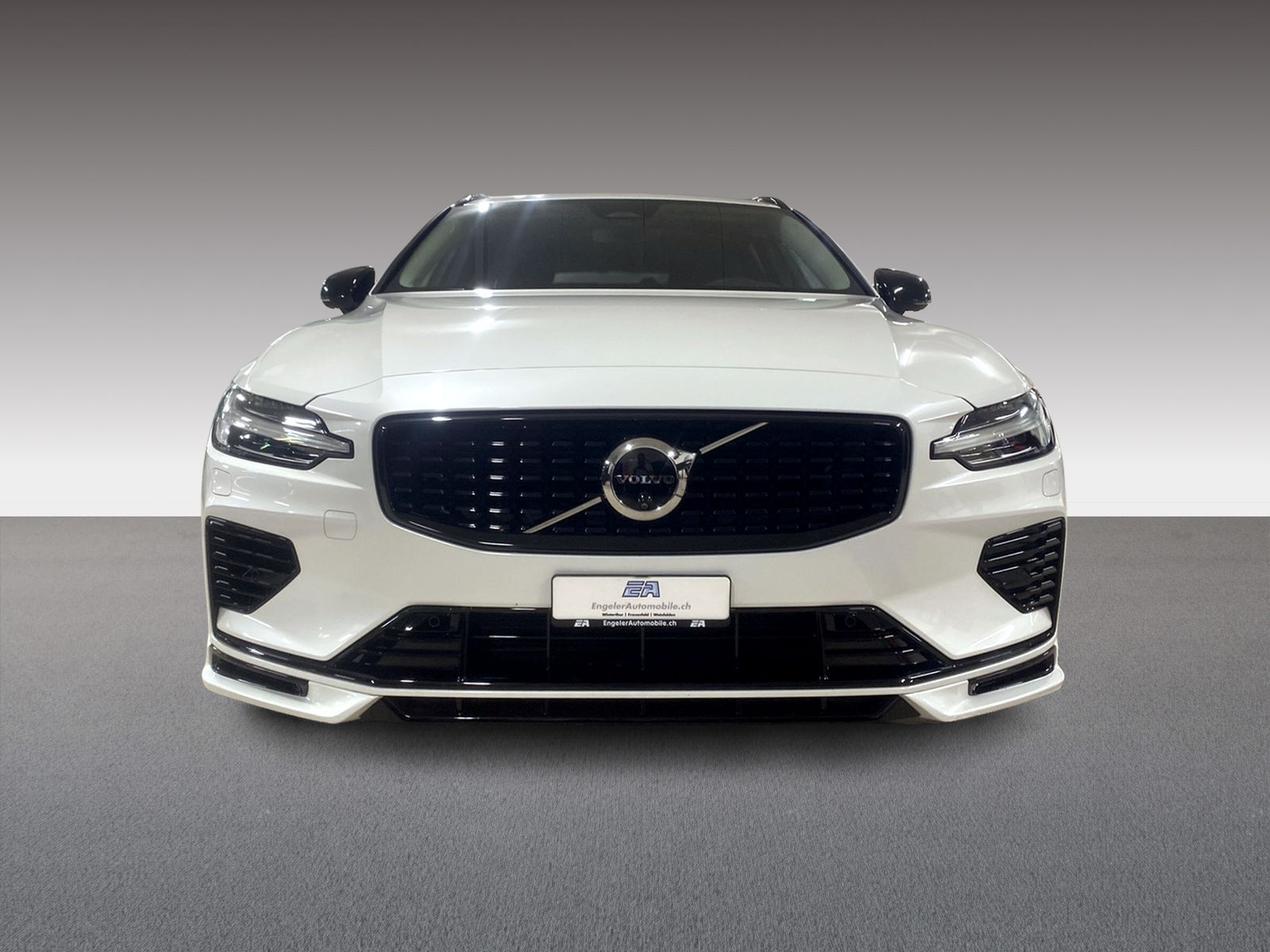 VOLVO V60 2.0 T8 TE Ultra Dark Heico-image-1