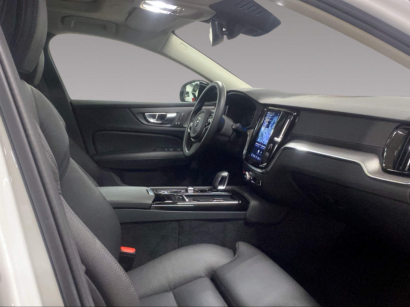 VOLVO V60 2.0 T8 TE Ultra Dark Heico-image-7