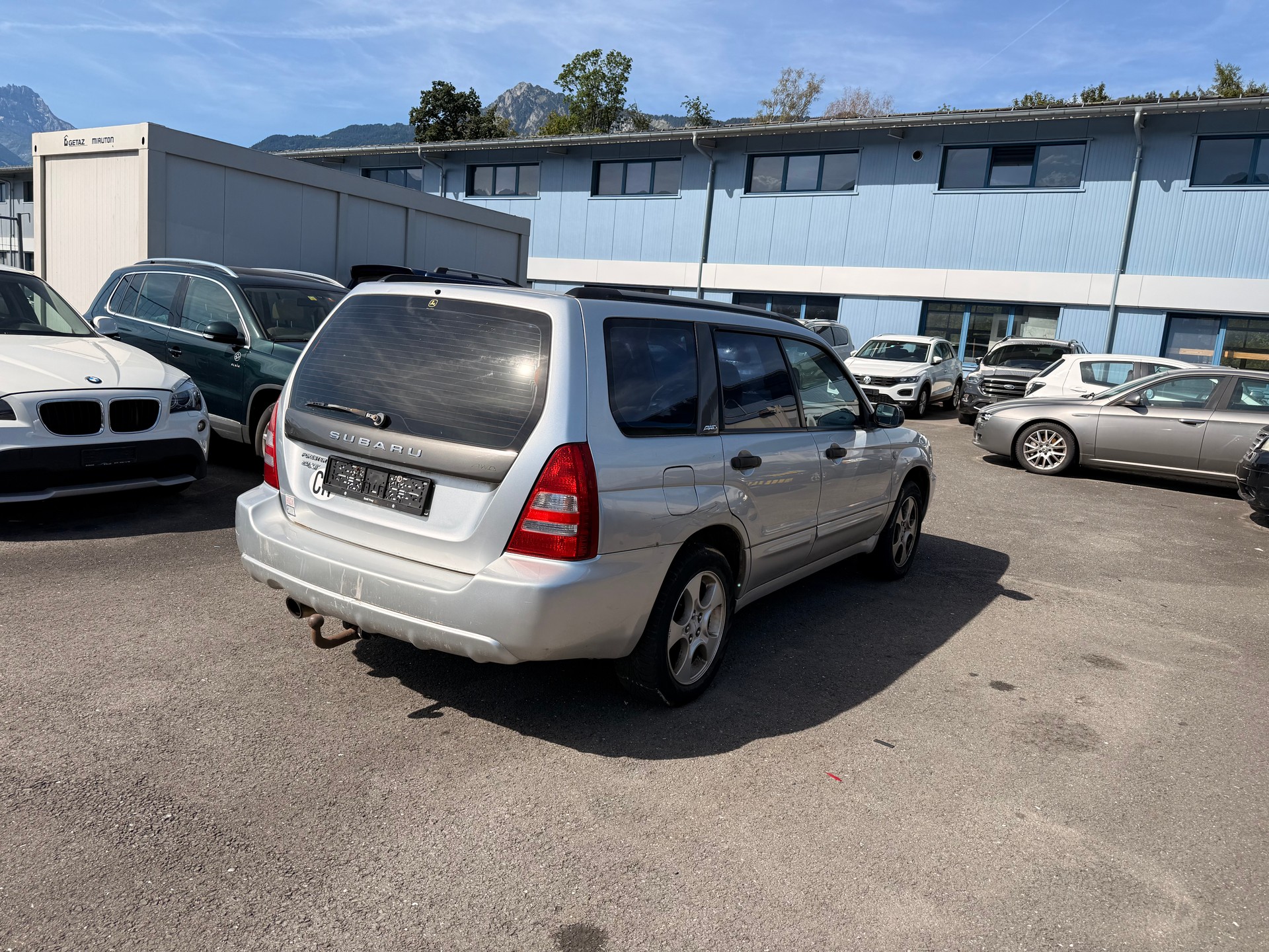 SUBARU Forester 2.0XT Club Automatic-image-3