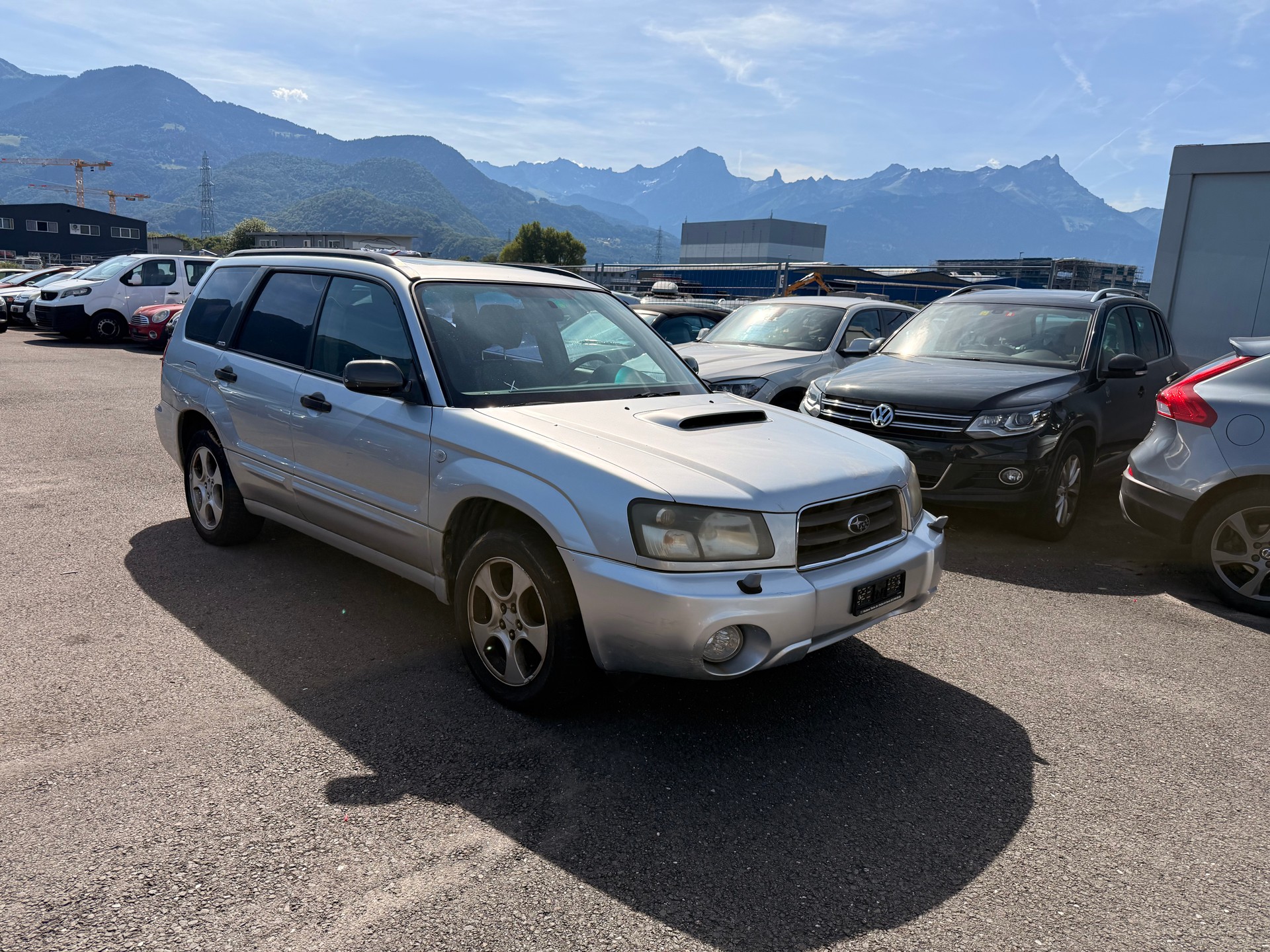 SUBARU Forester 2.0XT Club Automatic-image-2
