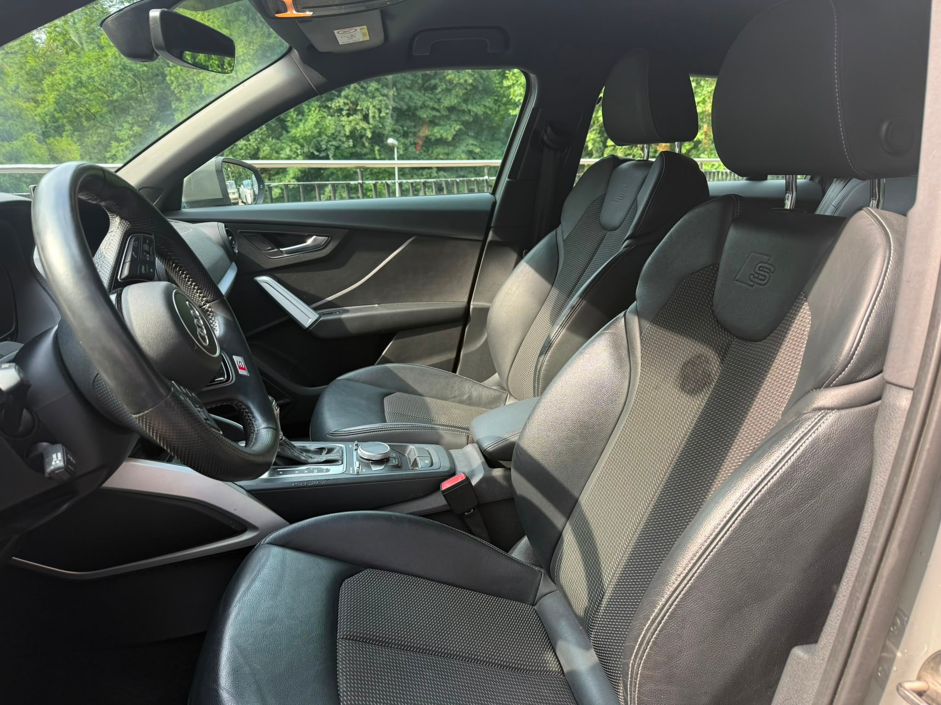AUDI Q2 35 TFSI Sport S-tronic-image-14