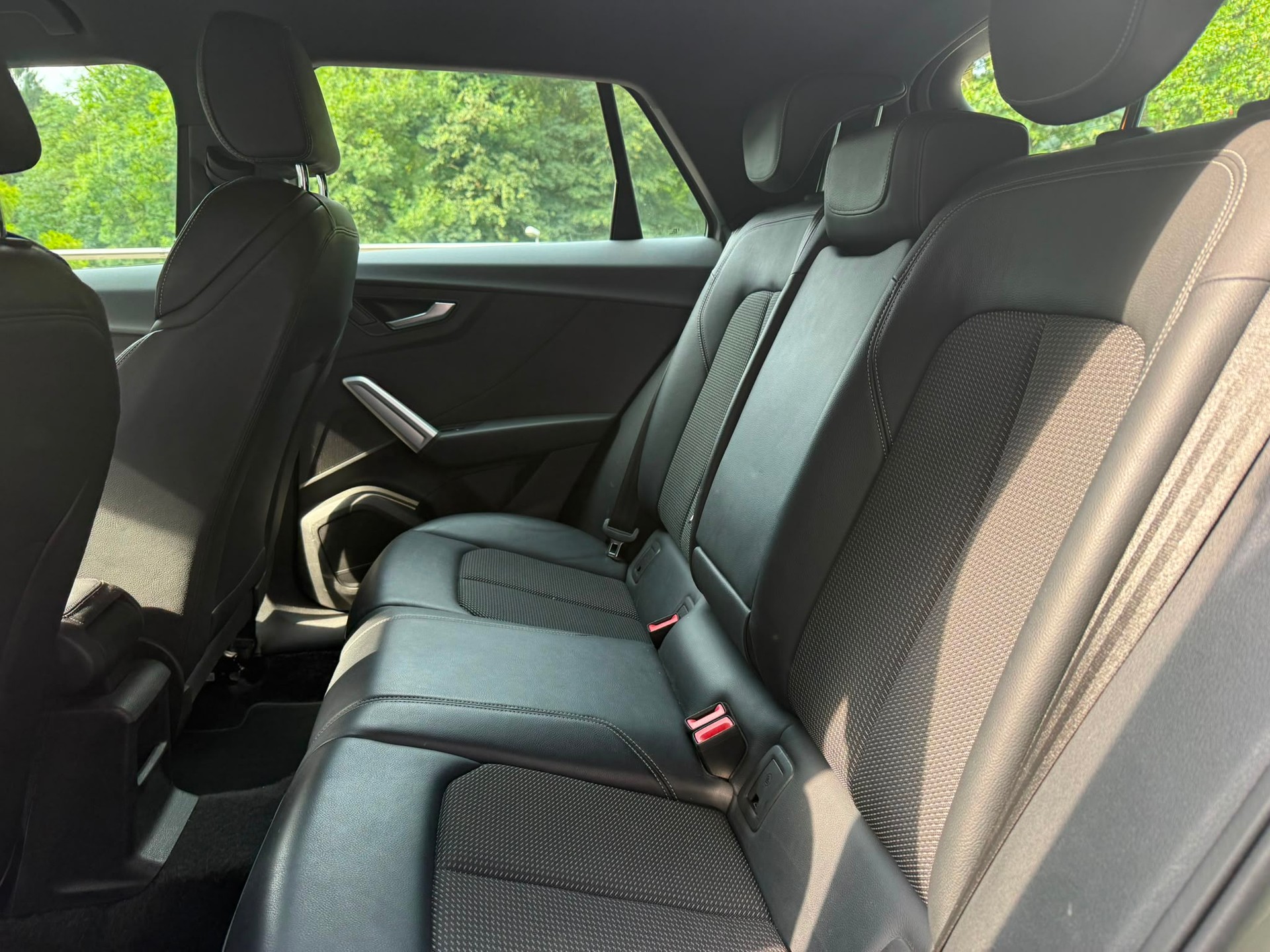 AUDI Q2 35 TFSI Sport S-tronic-image-11