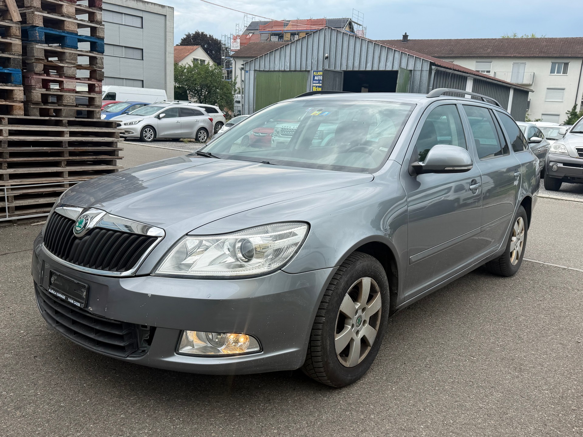 SKODA Octavia Combi 1.6 TDI Ambition 4x4-image-6