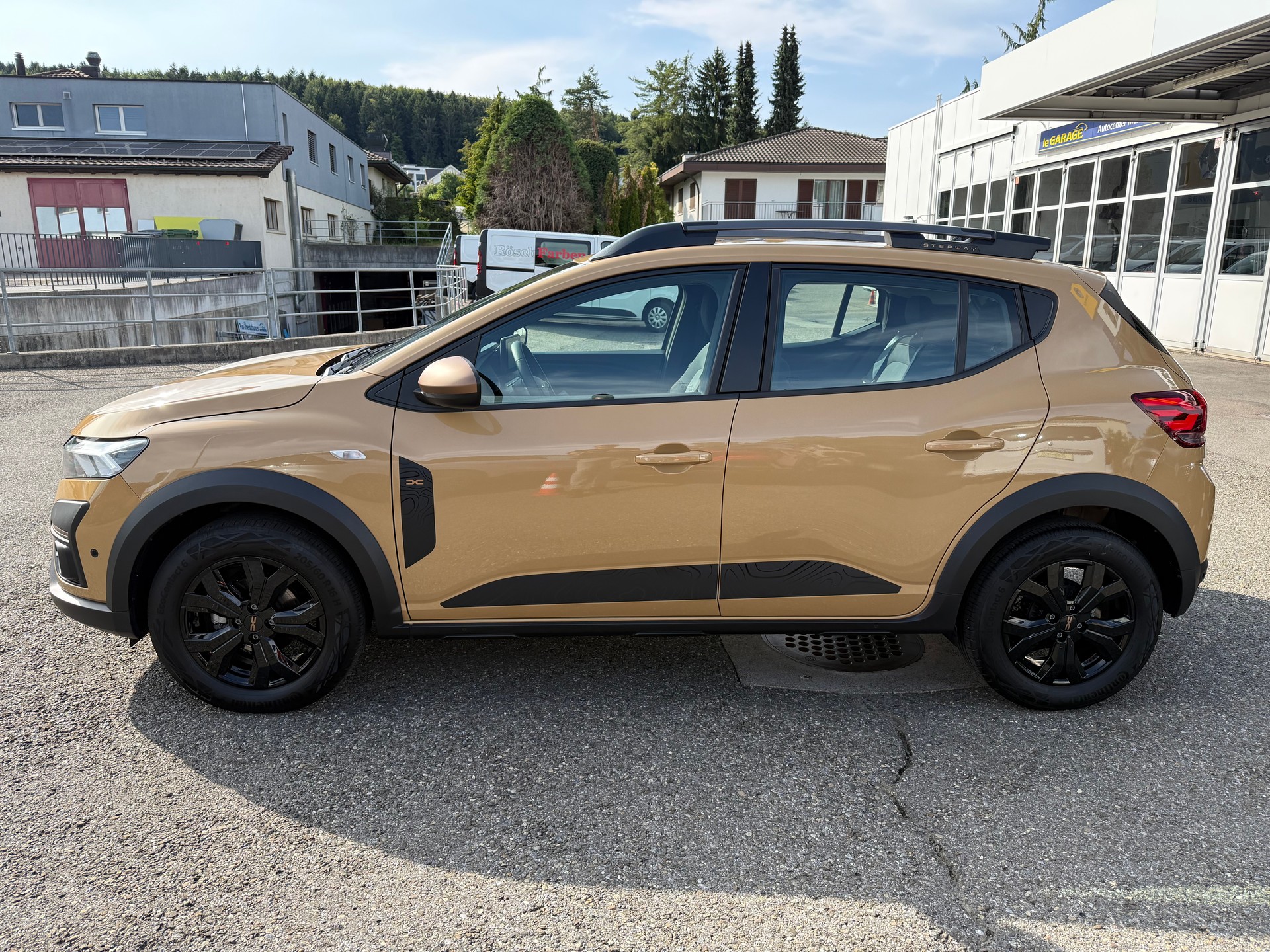 DACIA Sandero Stepway TCe 90 Extreme CVT-showroom-element-2