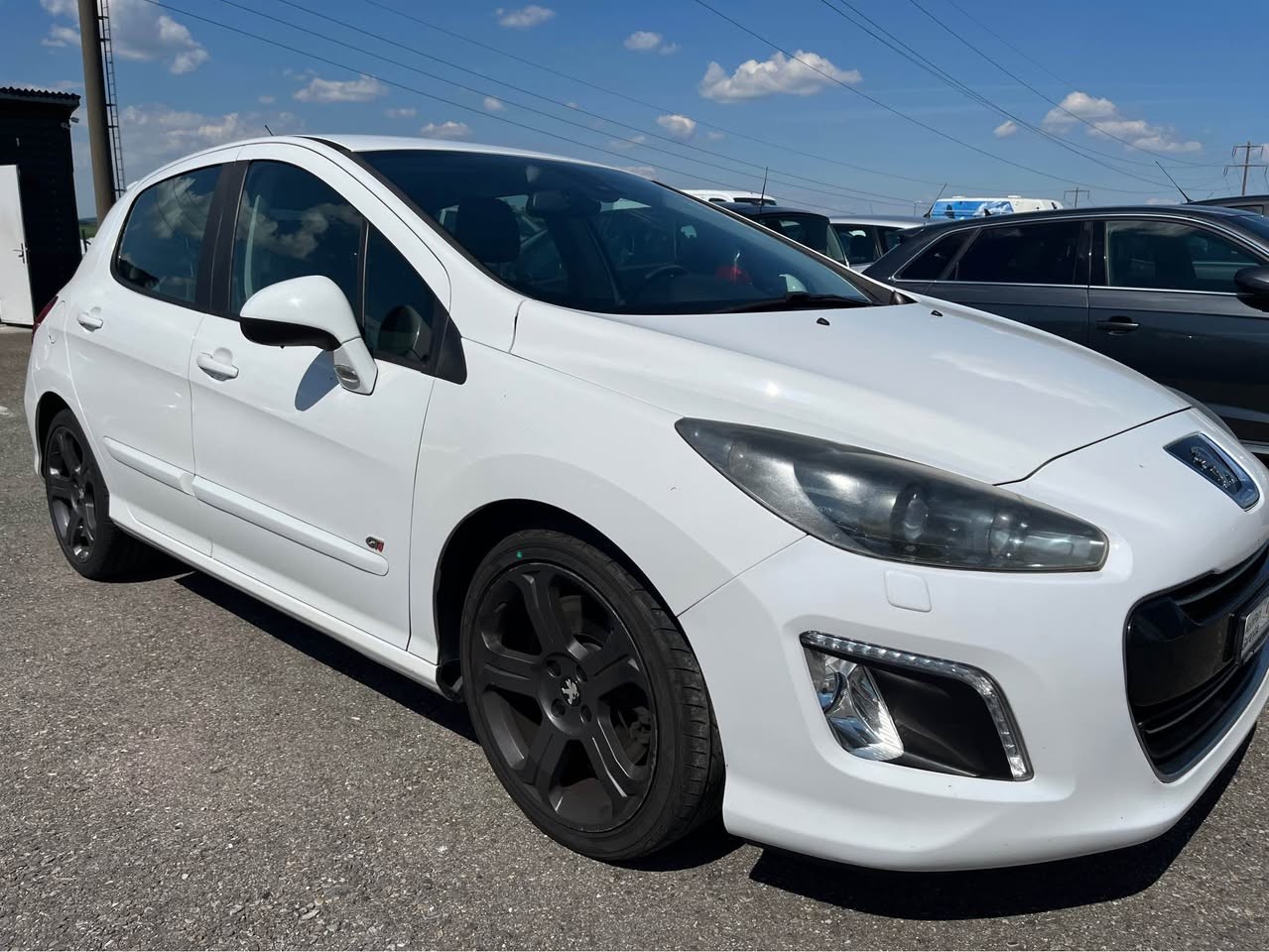 PEUGEOT 308 1.6 16V T GTi-image-2