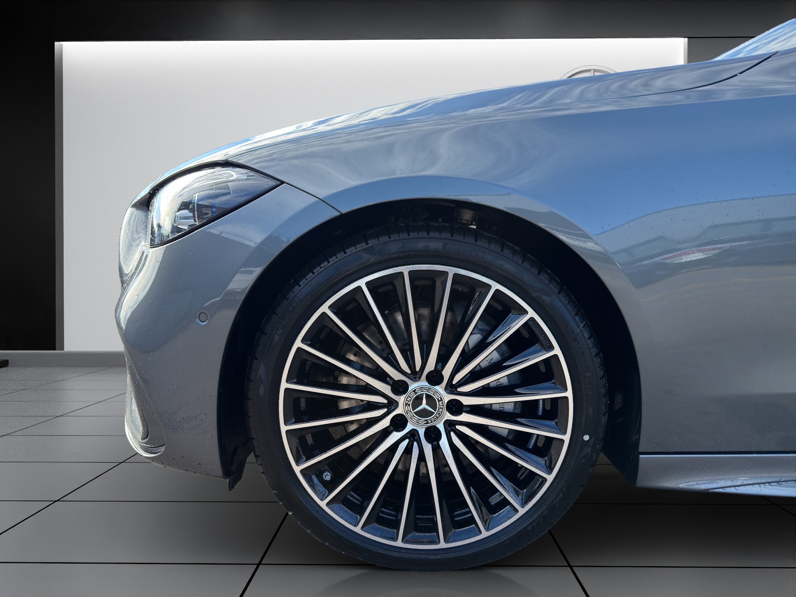 MERCEDES-BENZ C 220 d T 4 Matic Swiss Star-image-6