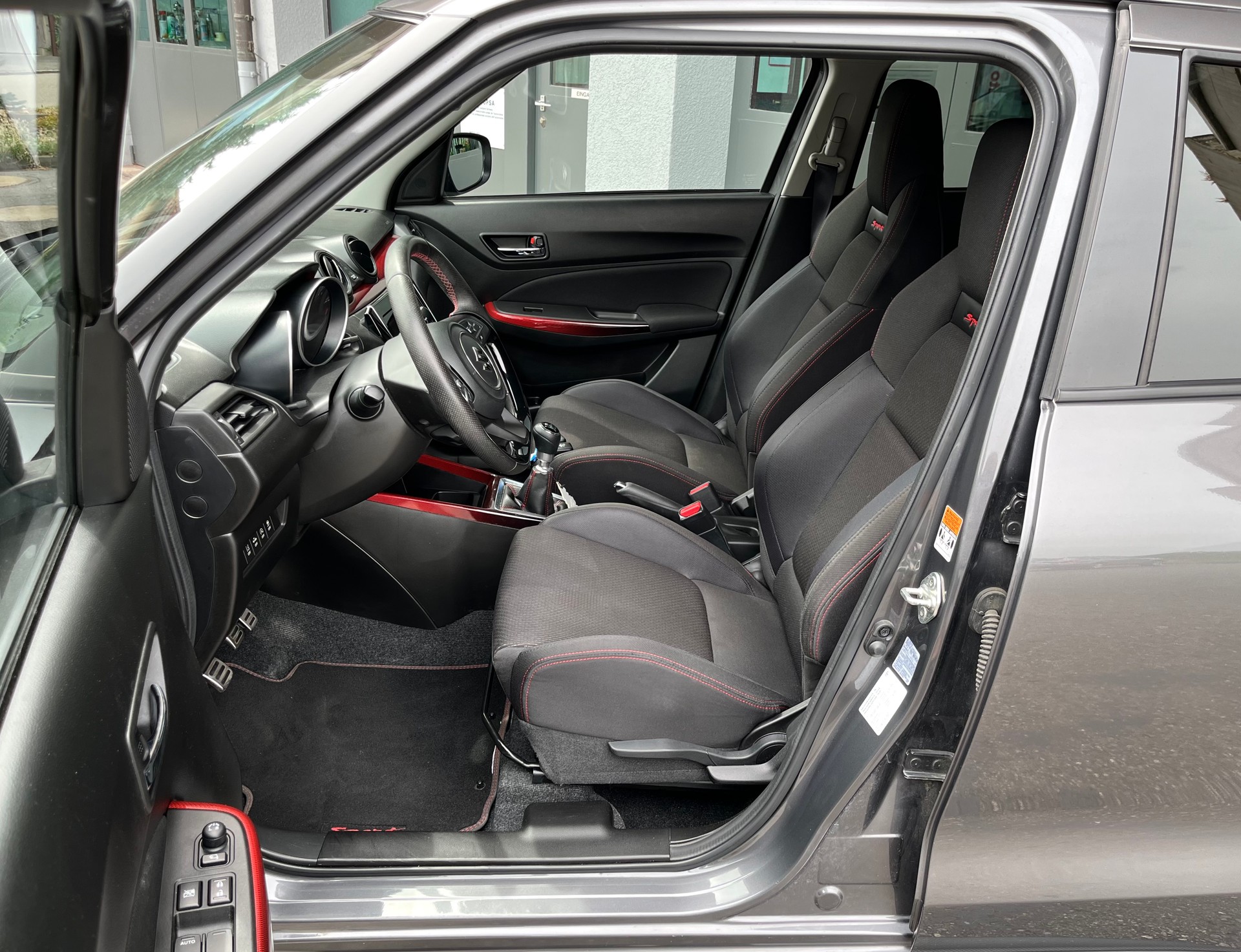 SUZUKI Swift Sport 1.4i 16V Compact Top-image-6