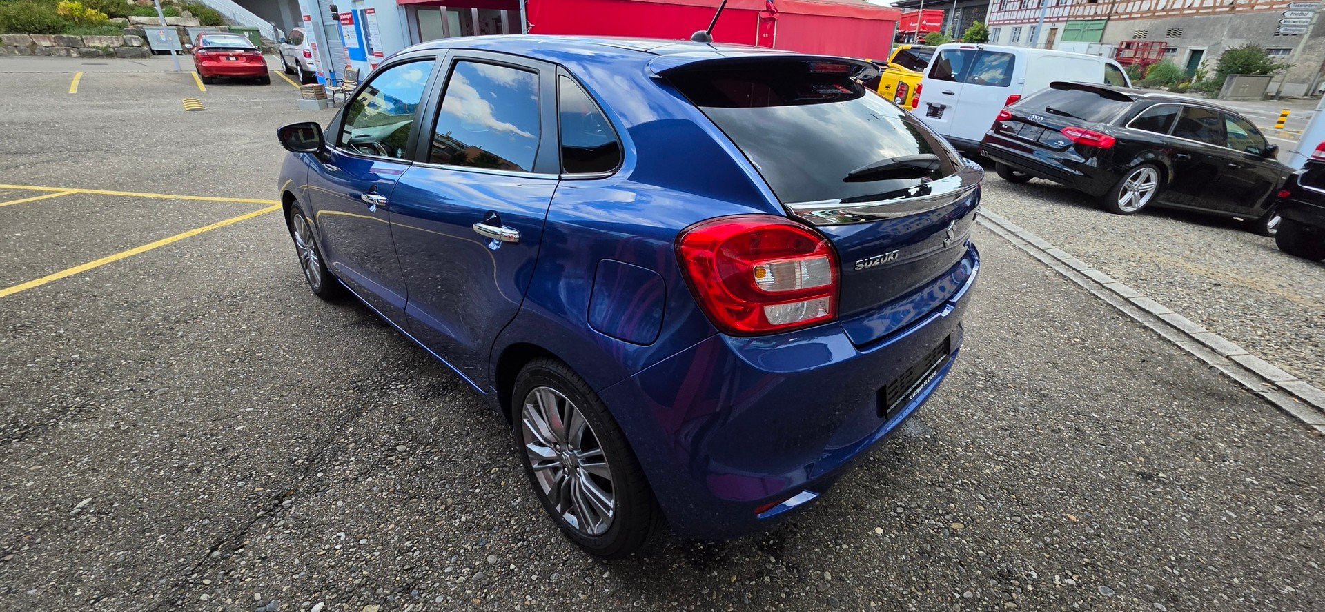 SUZUKI Baleno 1.2i Compact Top Hybrid-image-4